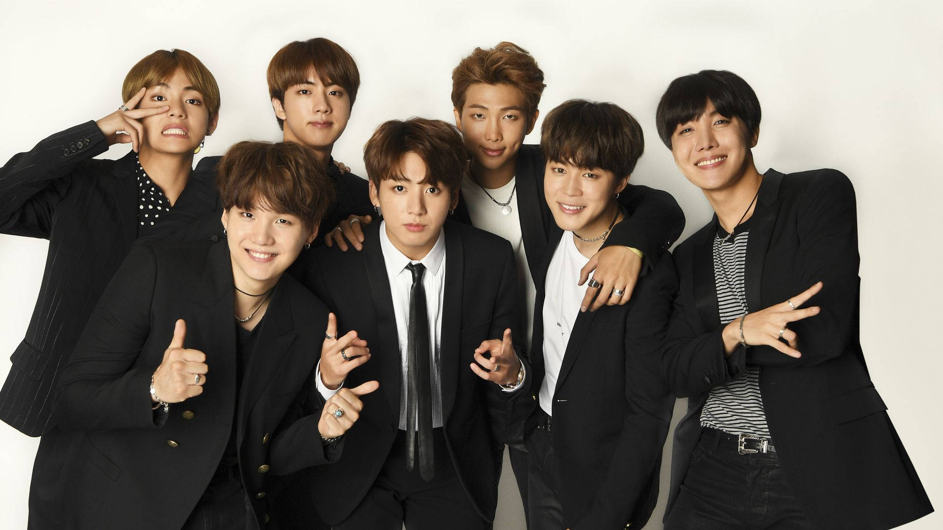 Cool Bts Laptop Wallpaper