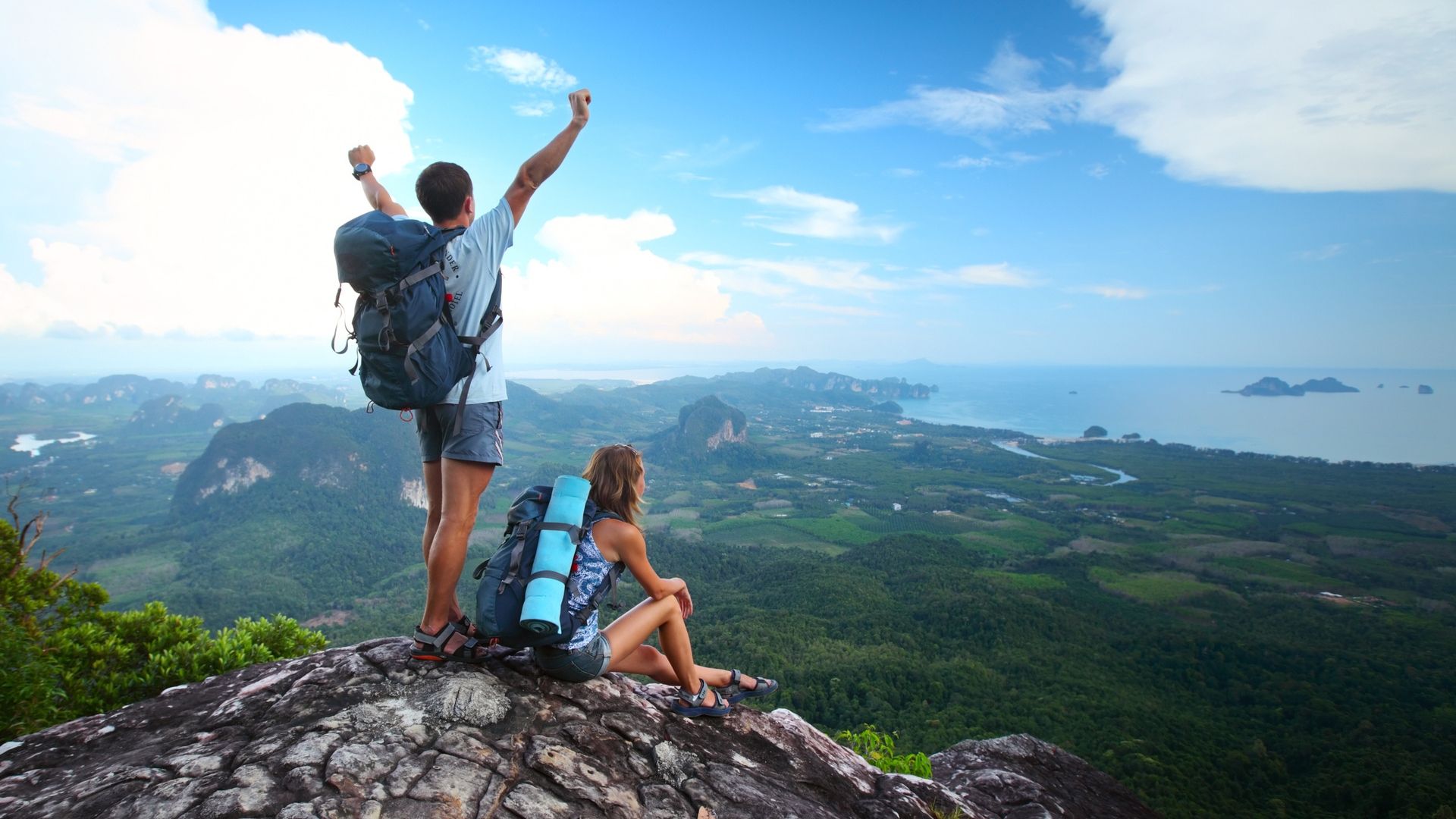 Hiking HD Wallpaper