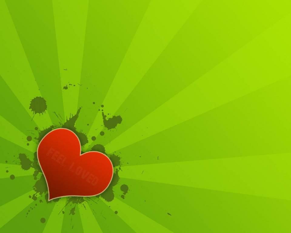 Heart On Green Background Wallpaper Pictures Photos And Background