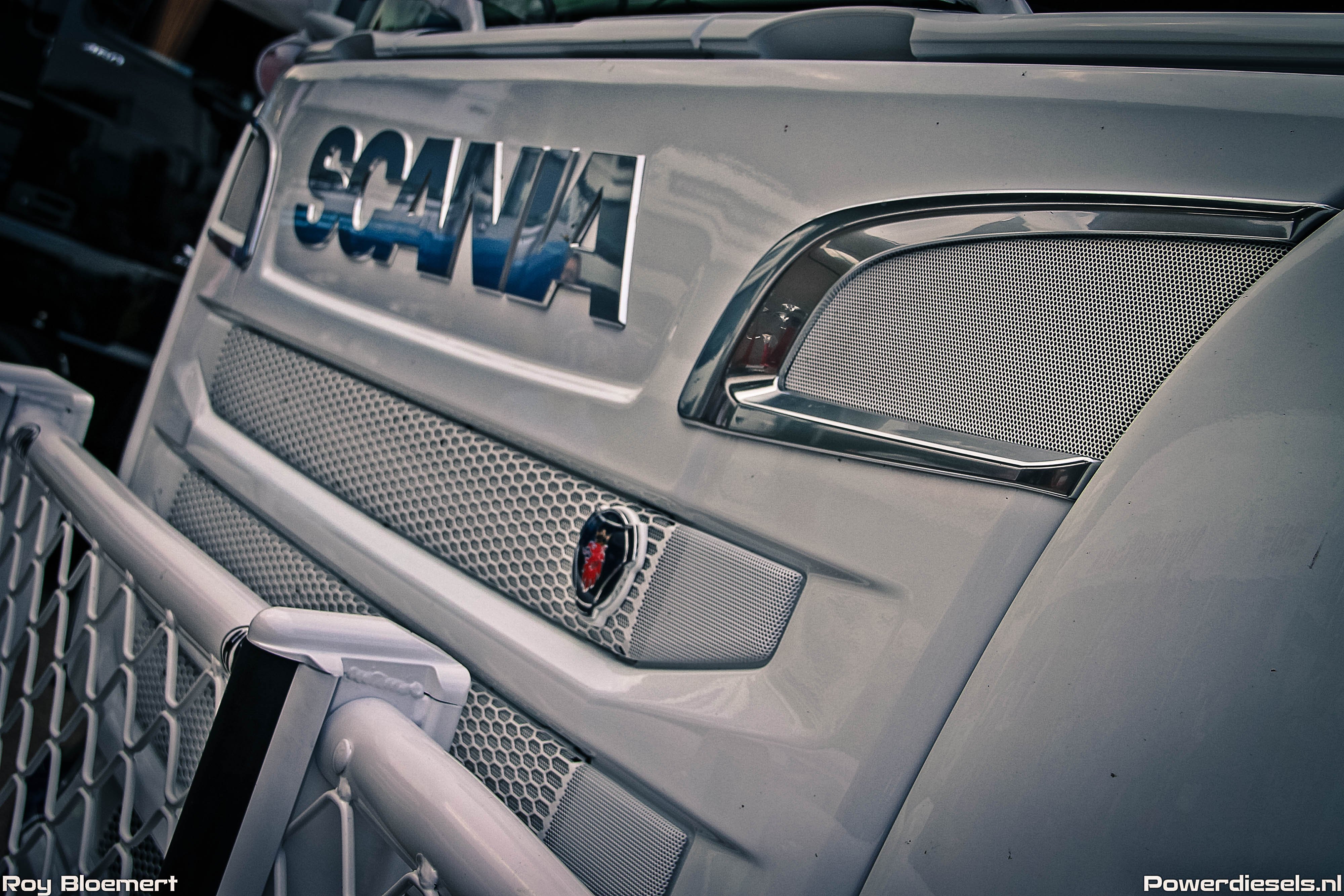Scania V8 Streamline Wallpaper