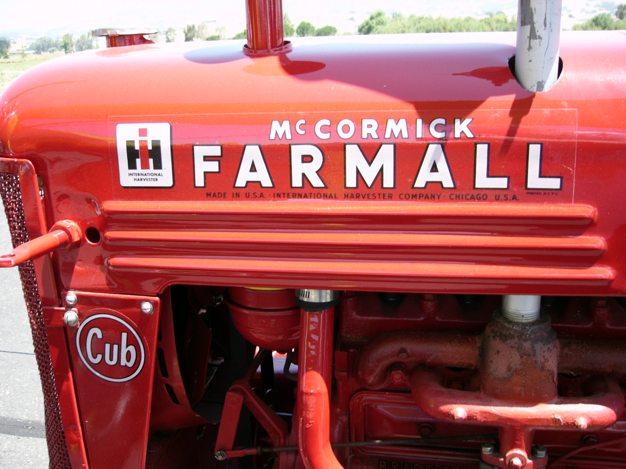 Farmall M Wallpaper Mccormick farmall cub tractor 1280x960