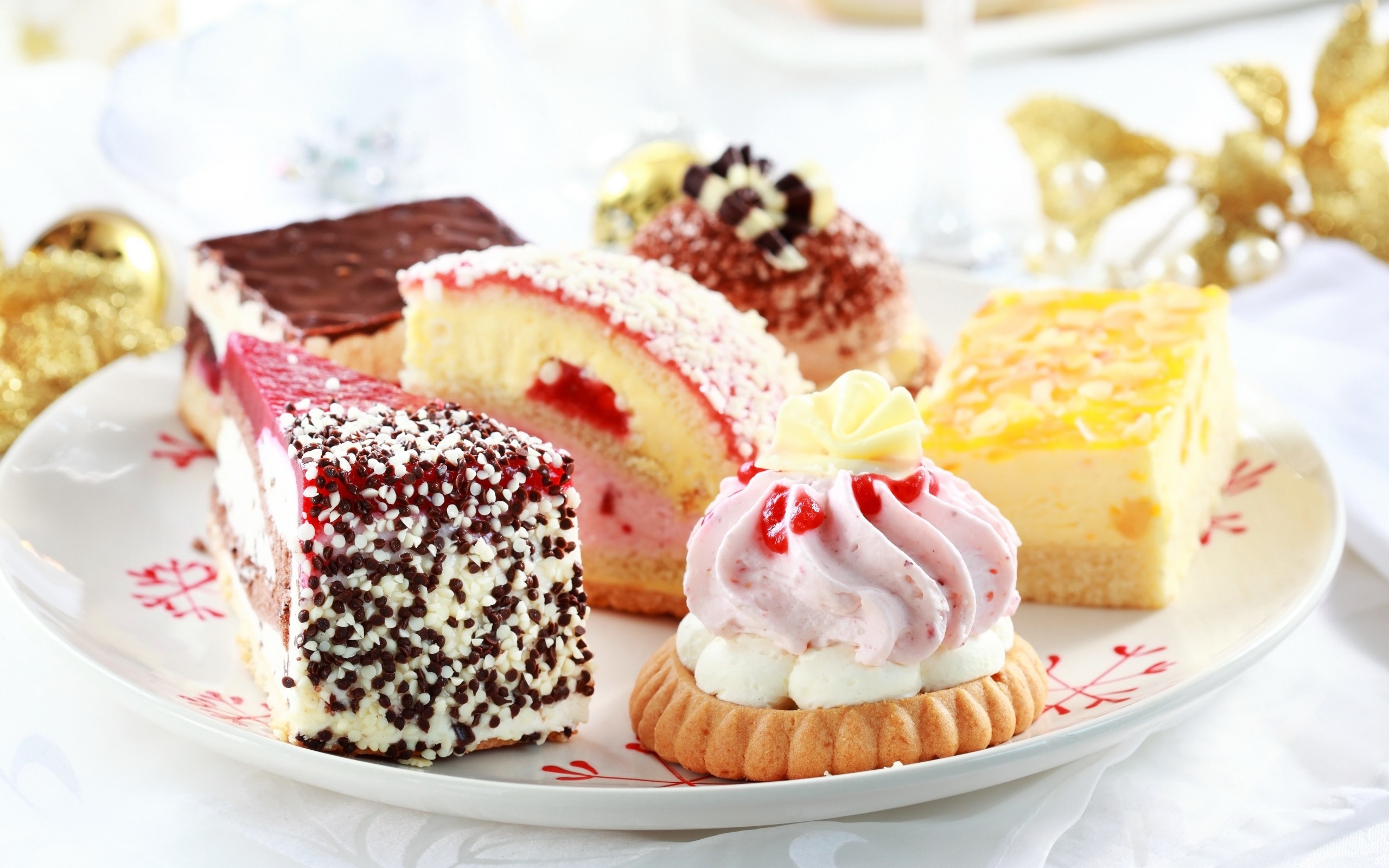 Cakes Pastries Desserts Wallpaper HD