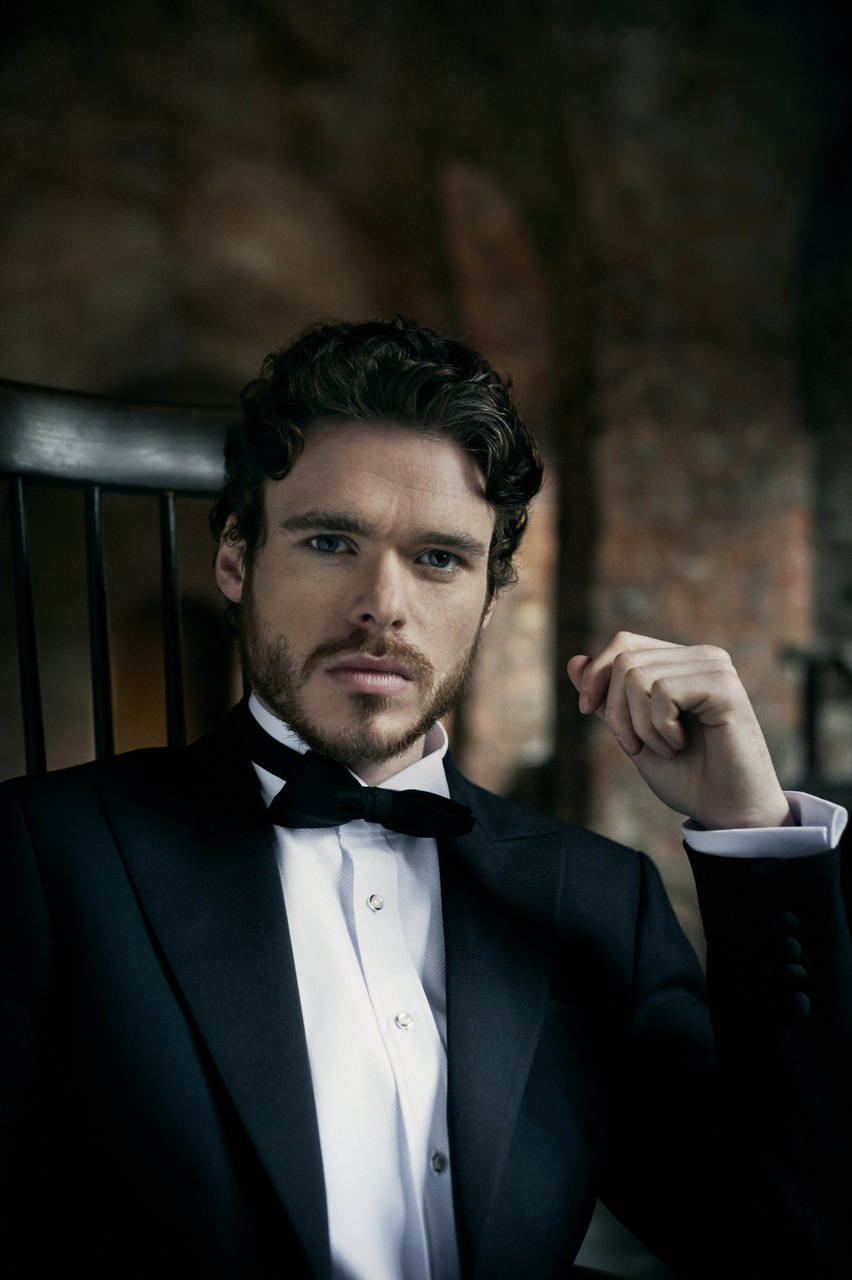 Nice Looking Richard Madden Q7pp3jlxus8m7usz Wallpaper