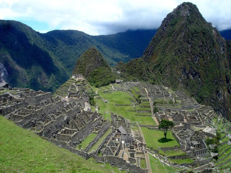 Machu Picchu Mountains Wallpaper