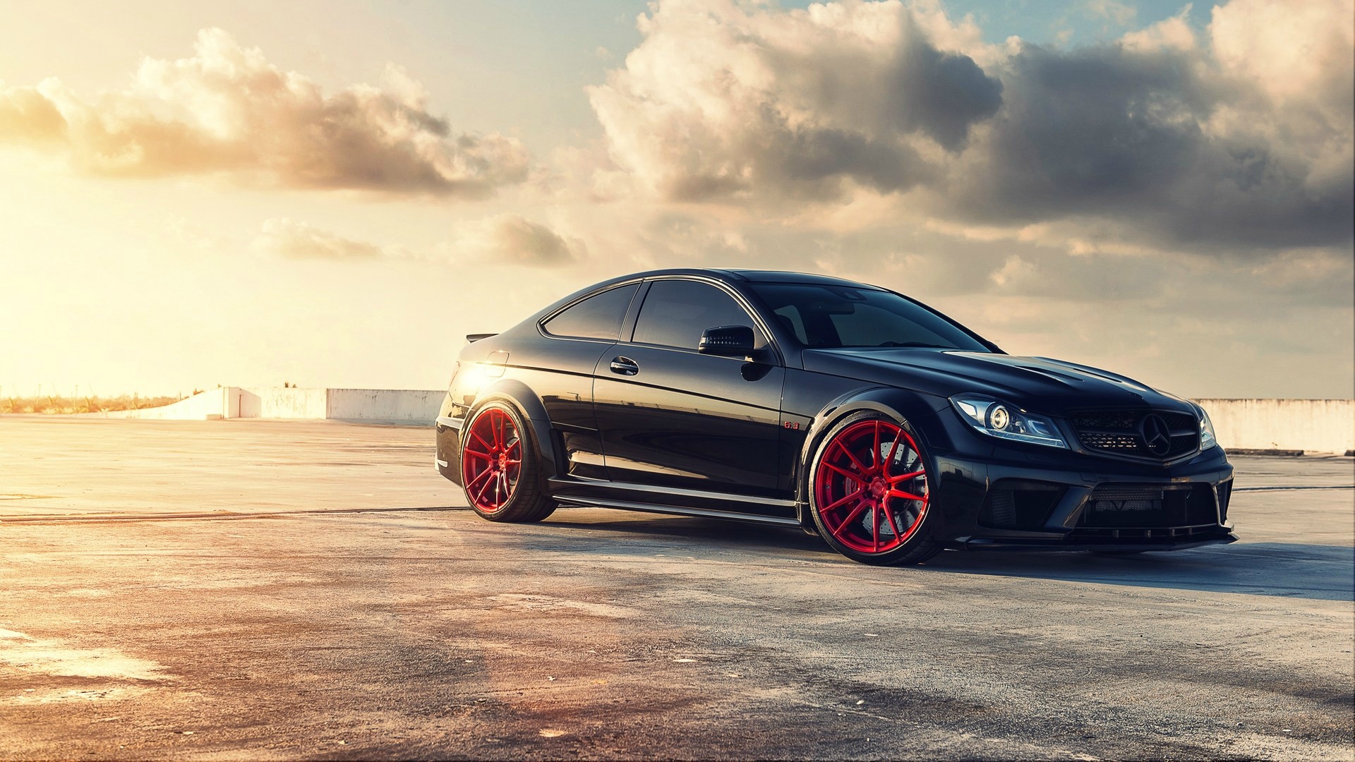 Black Mercedes Amg Brabus Pictures And Wallpaper For