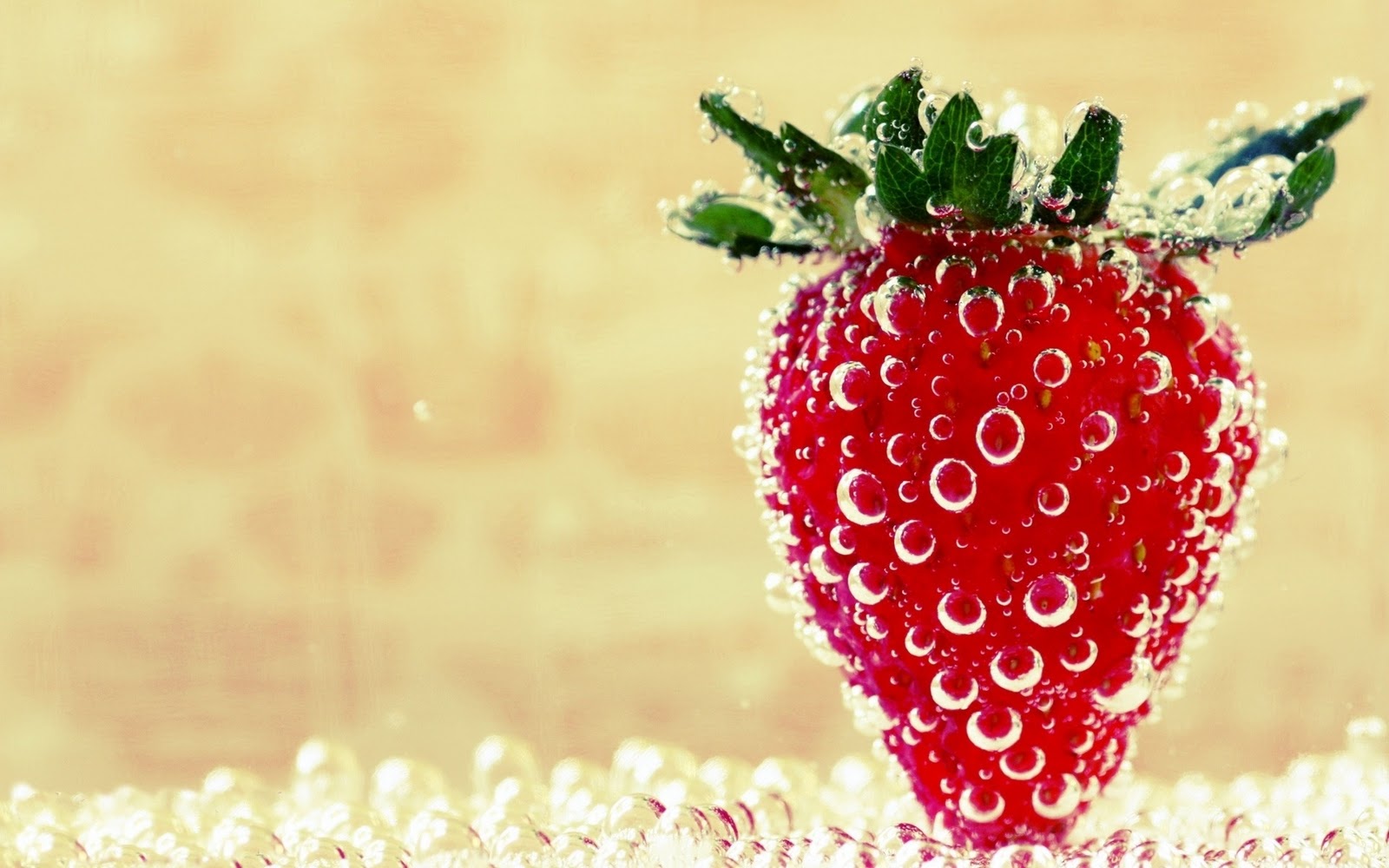 Strawberry Ice Wallpaper For Desktop Green