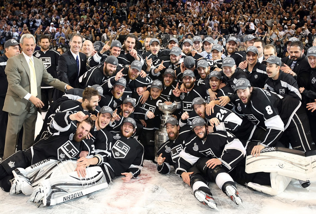 The Los Angeles Kings Pose With Stanley Cup After Defeating
