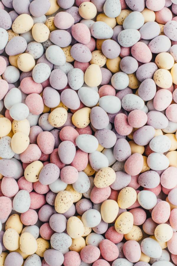 30 Cute Easter Aesthetic Wallpaper For Your Phone   Prada Pearls