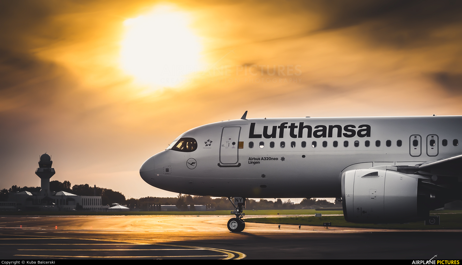 D Ainy Lufthansa Airbus A320 Neo At Warsaw Frederic Chopin