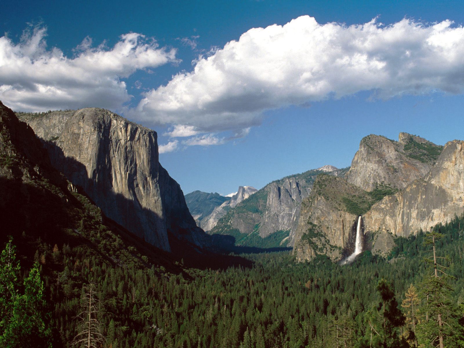 Yosemite Wallpaper Valley Tunnel