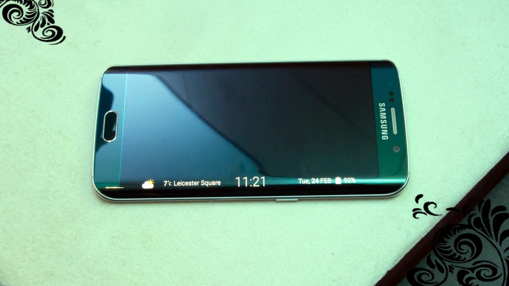 Samsung Galaxy S6 Edge Hands On Information