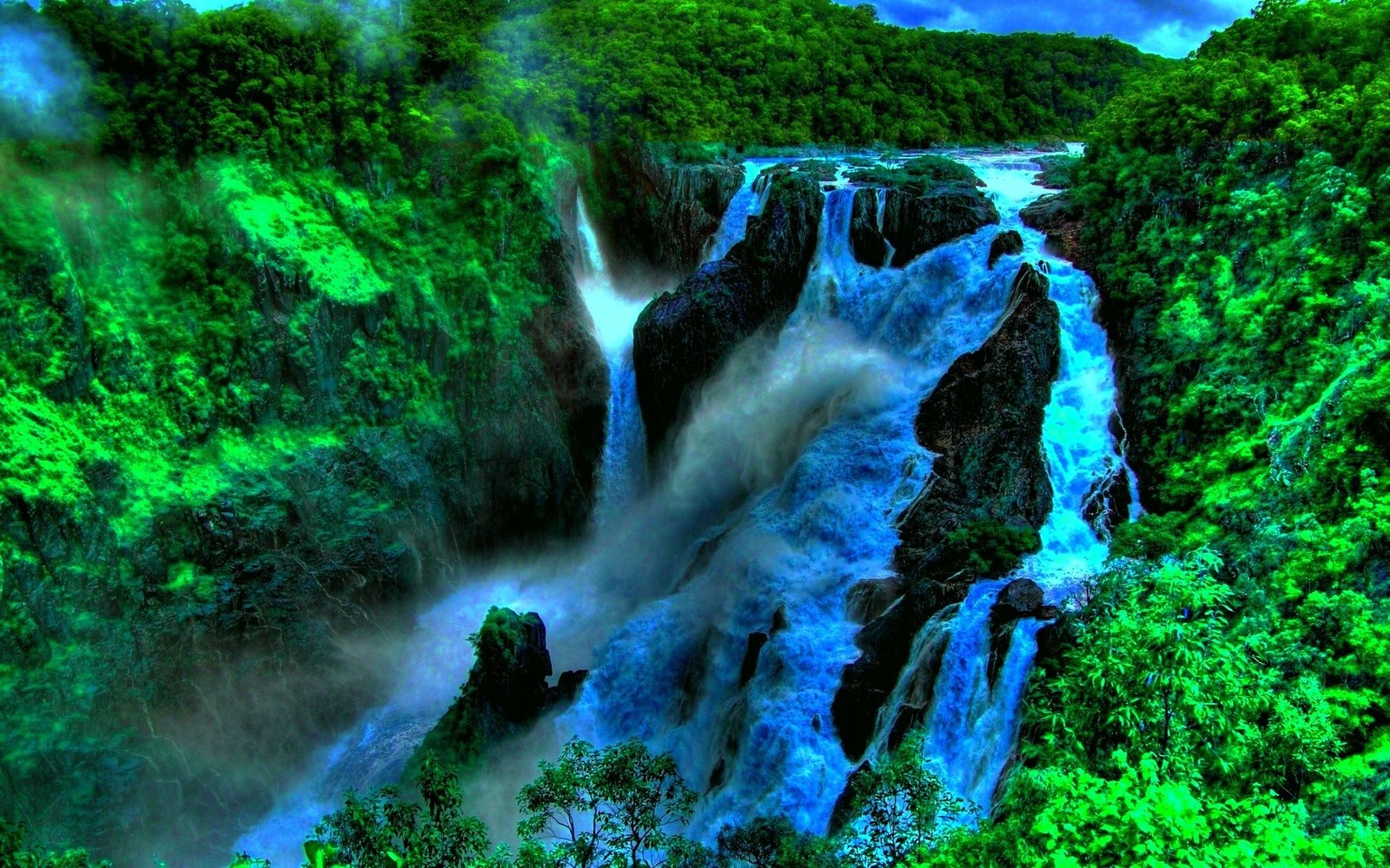 Deep In The Jungle Beautiful Waterfall Tropical Green Forest Desktop Wallpaper HD