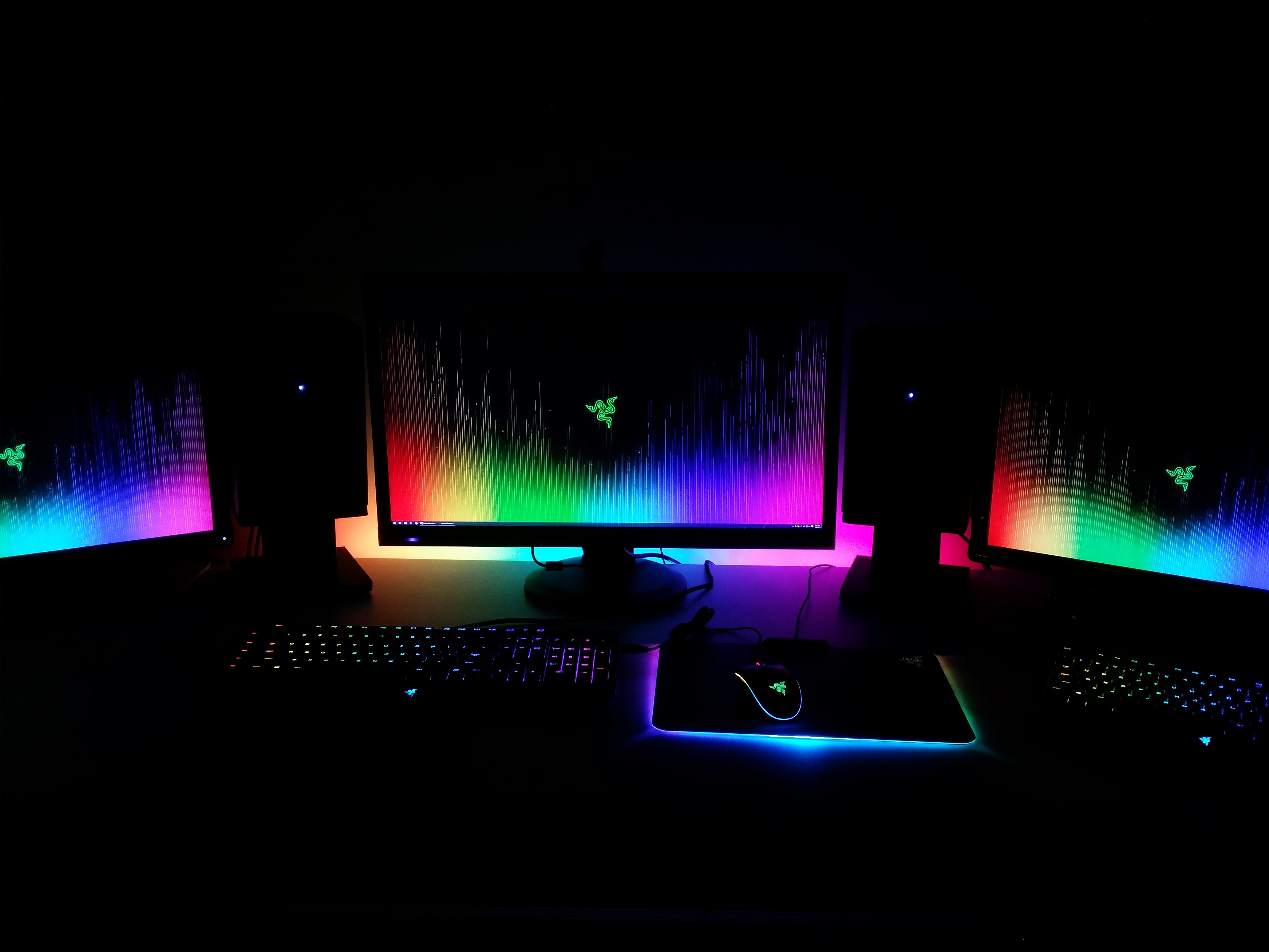 Heres my Chroma setup to go along with the new wallpaper razer 4128x3096