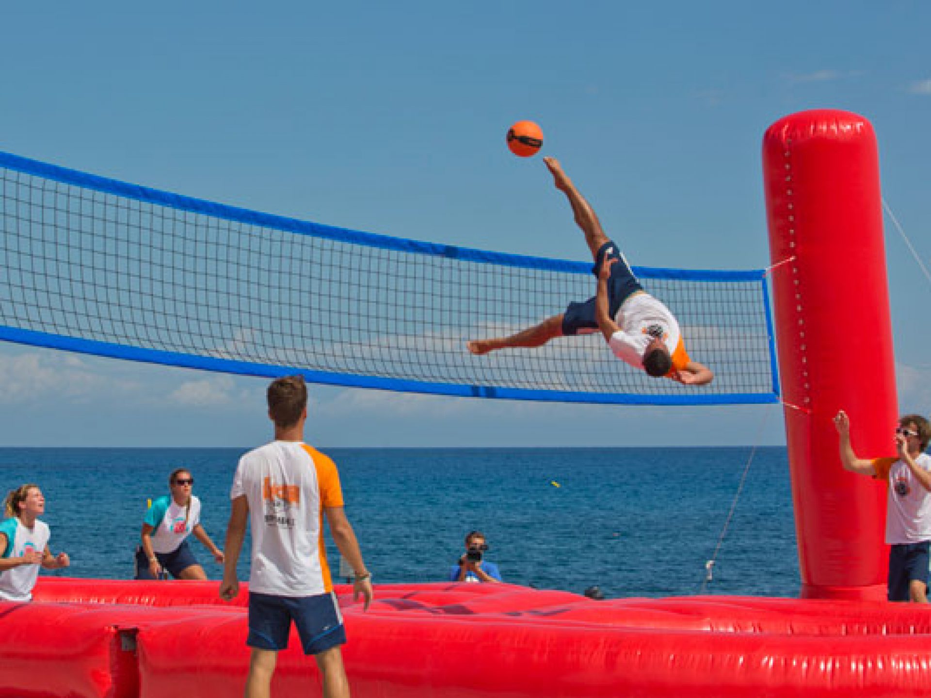 Bossaball Teams Up With Clubmed