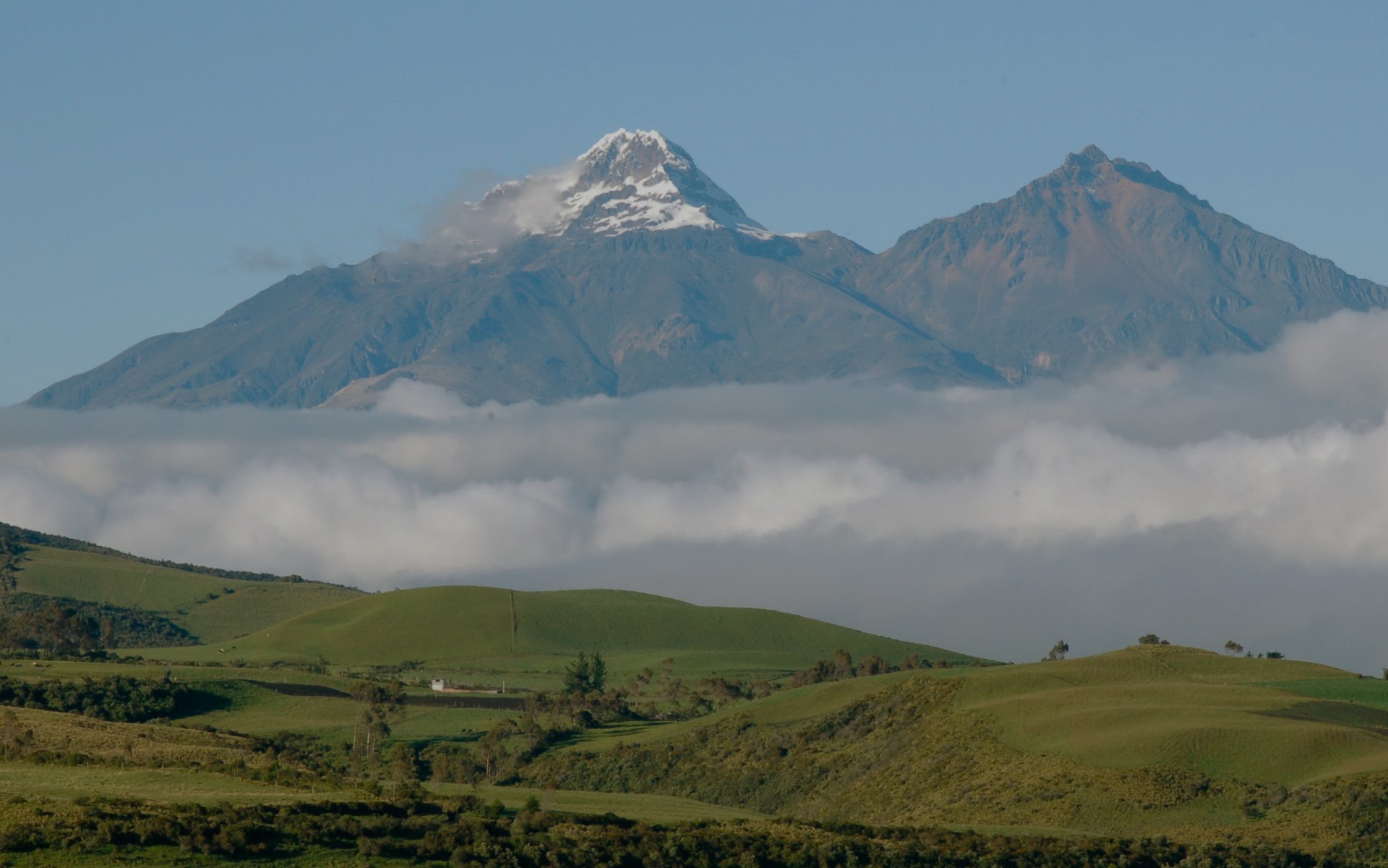 Ecuador Wallpaper For Tablet