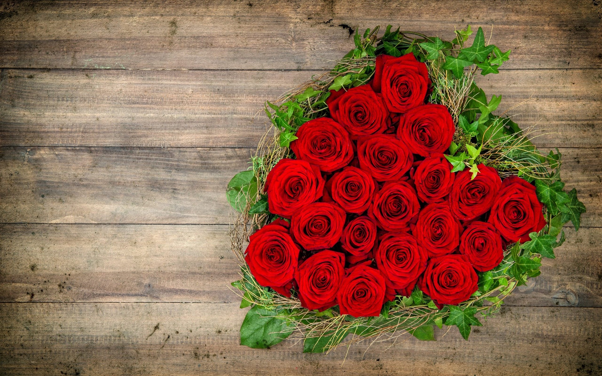 Red Rose Flowers Heart And Green Border HD Wallpaper Rocks