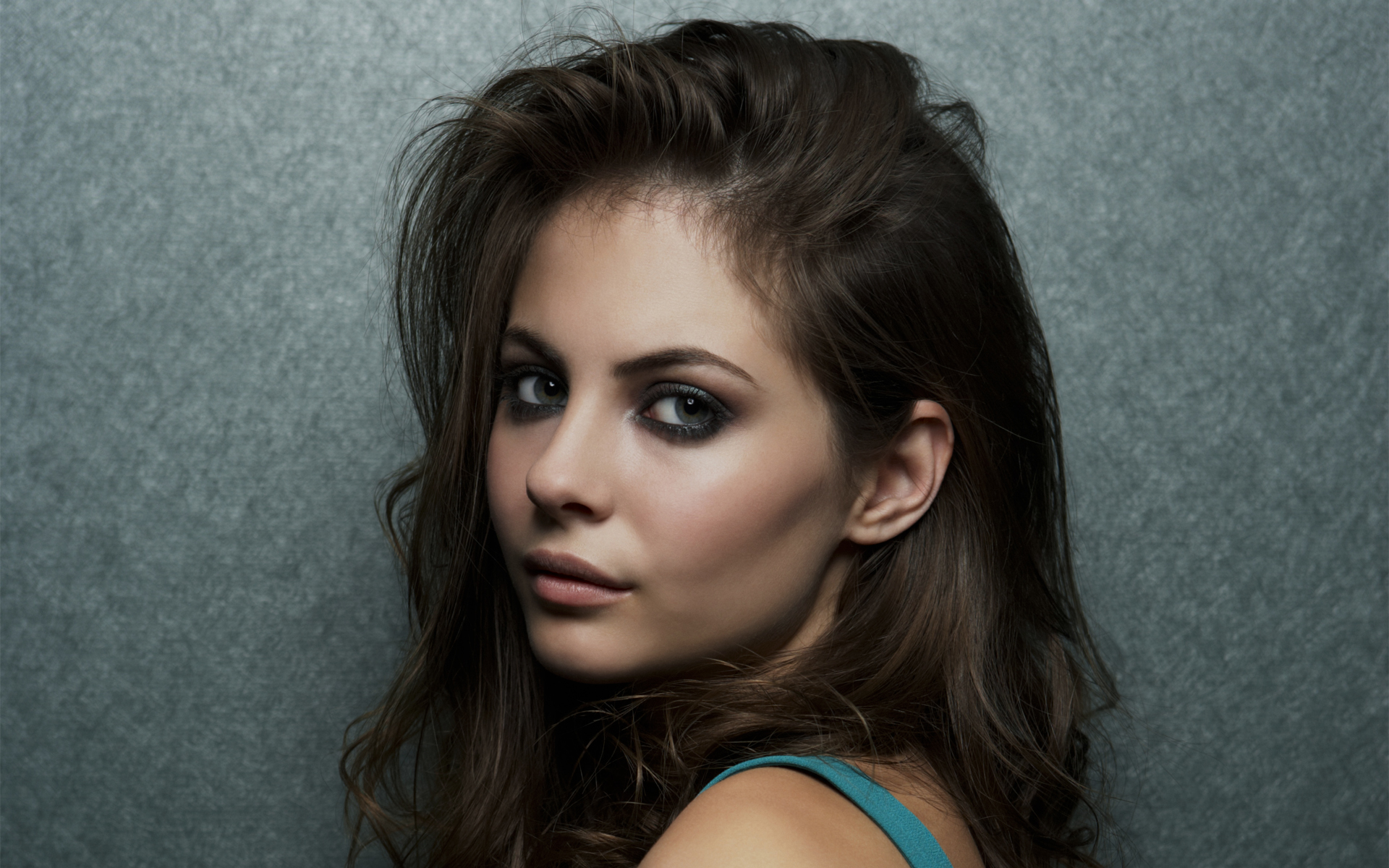 Willa Holland Pictures Wallpaper