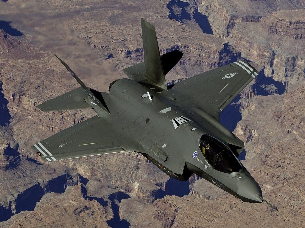 Lockheed F Wallpaper