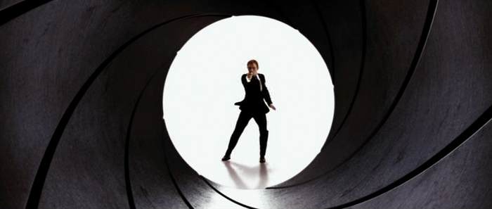 James Bond Gun Barrel Wallpaper Daniel Craig As In