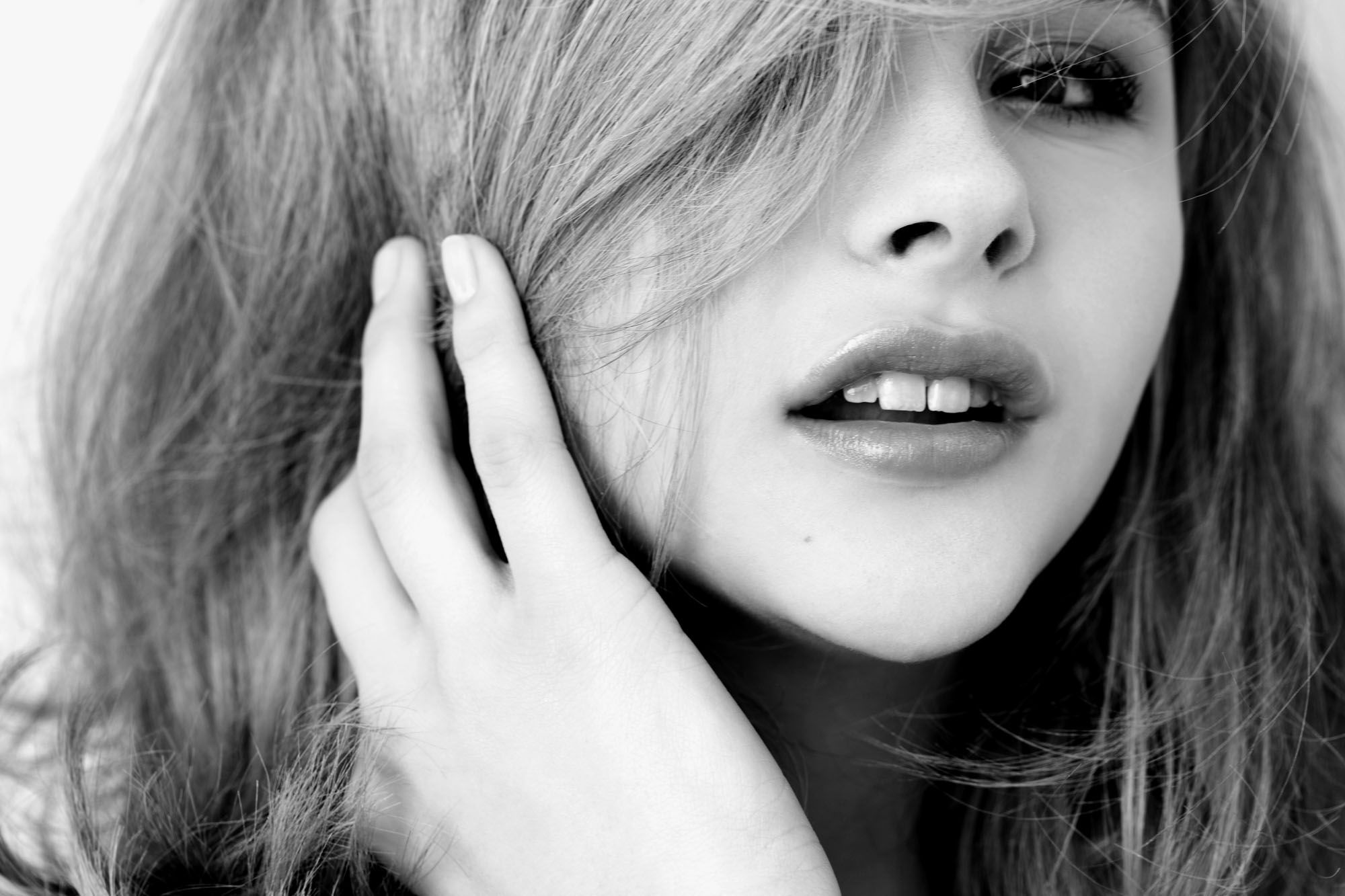 Chloe Moretz Wallpaper