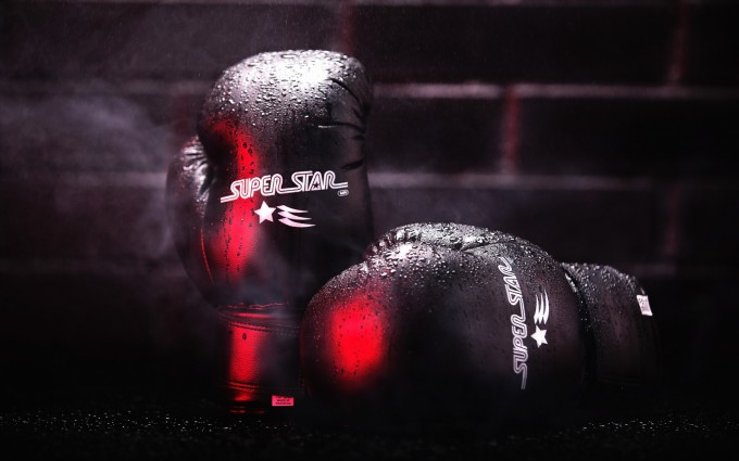 Boxing Gloves And Water Droplets HD Wallpaper