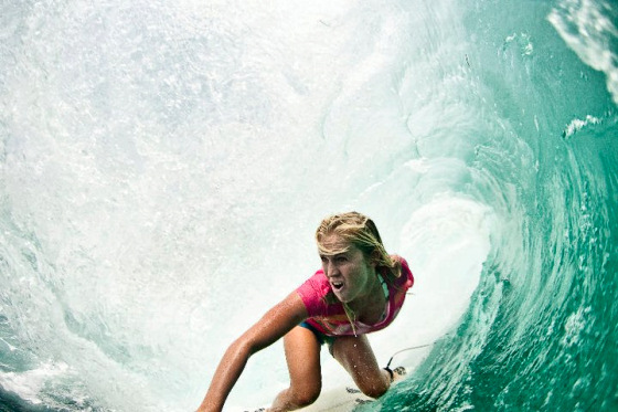 Bethany Hamilton Surfing Wallpaper