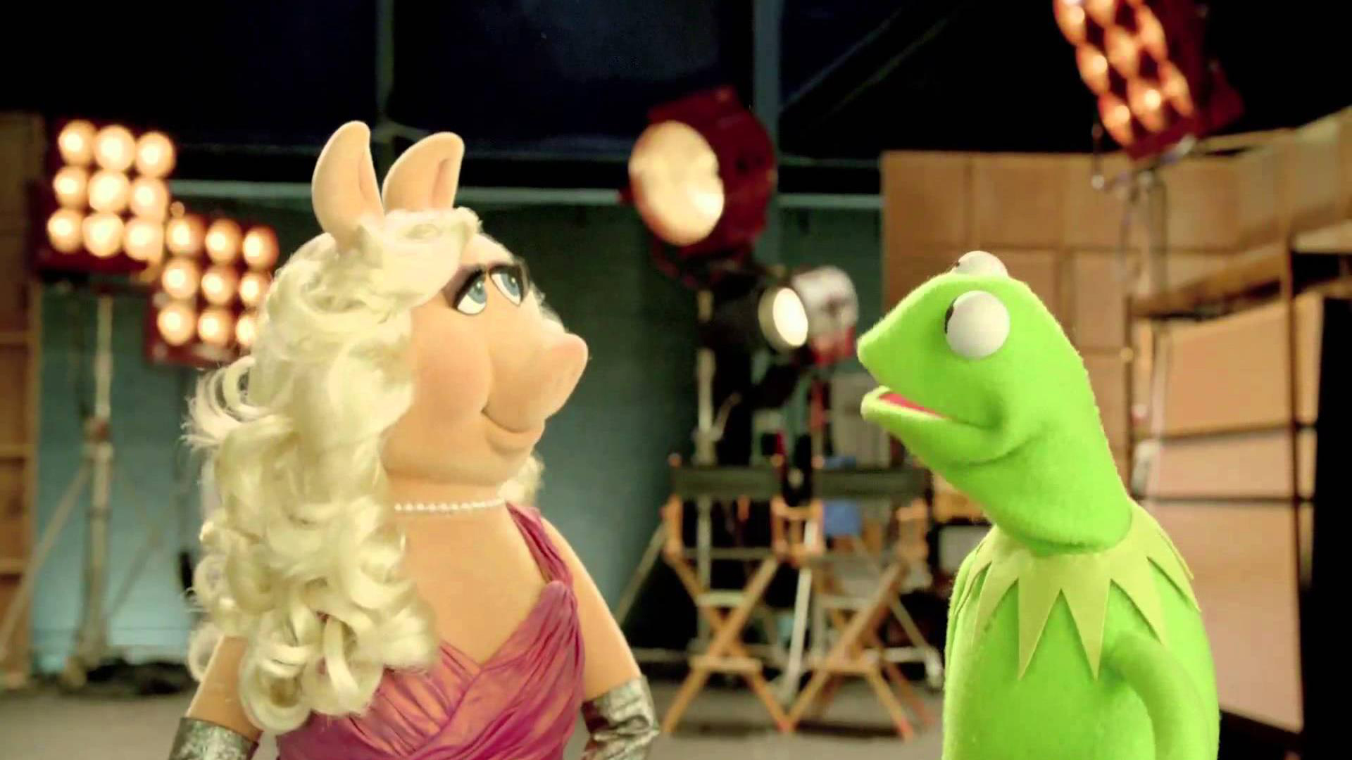 Miss Piggy And Kermit Most Wanted Movie HD
