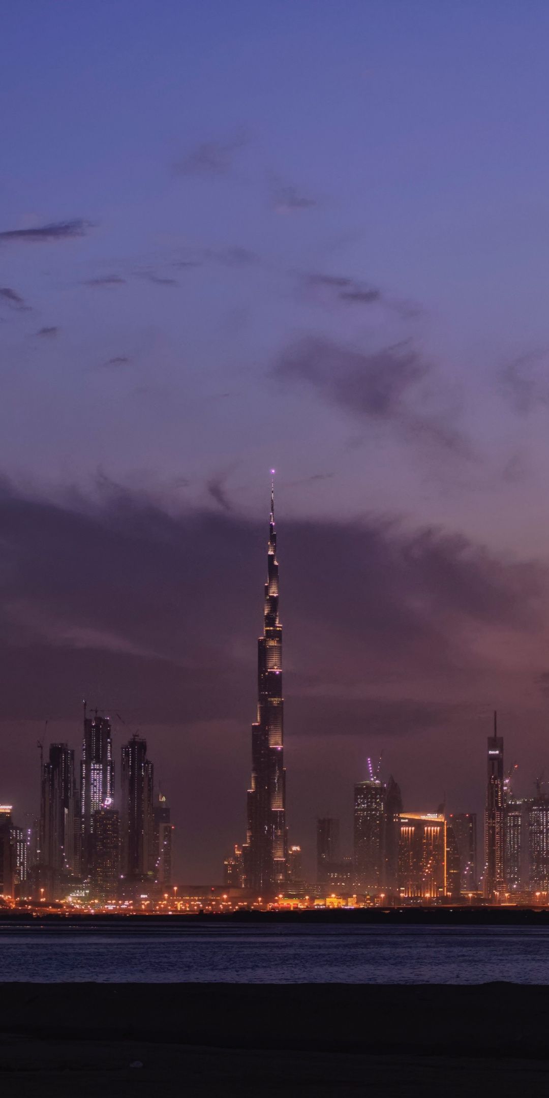 Dubai Cityscape Minimal Night Wallpaper