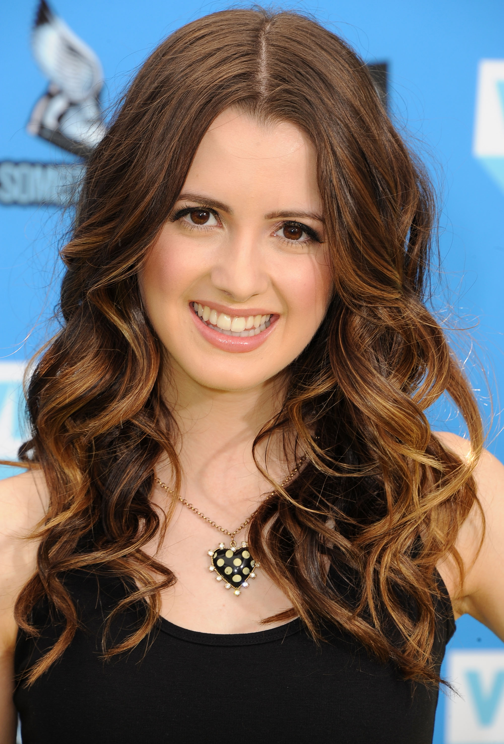 Laura Marano Image HD Full Pictures
