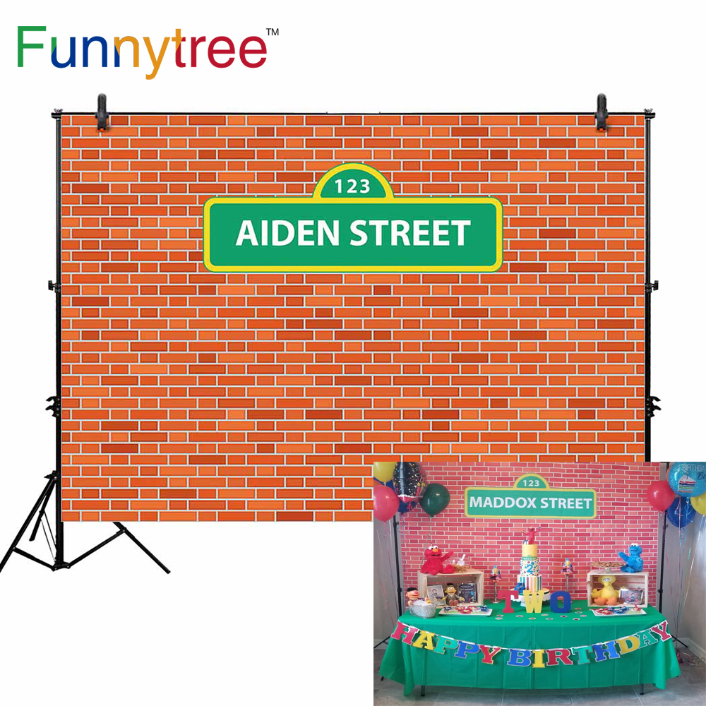 Funnytree Photography Background Aiden Street Red Brick Green