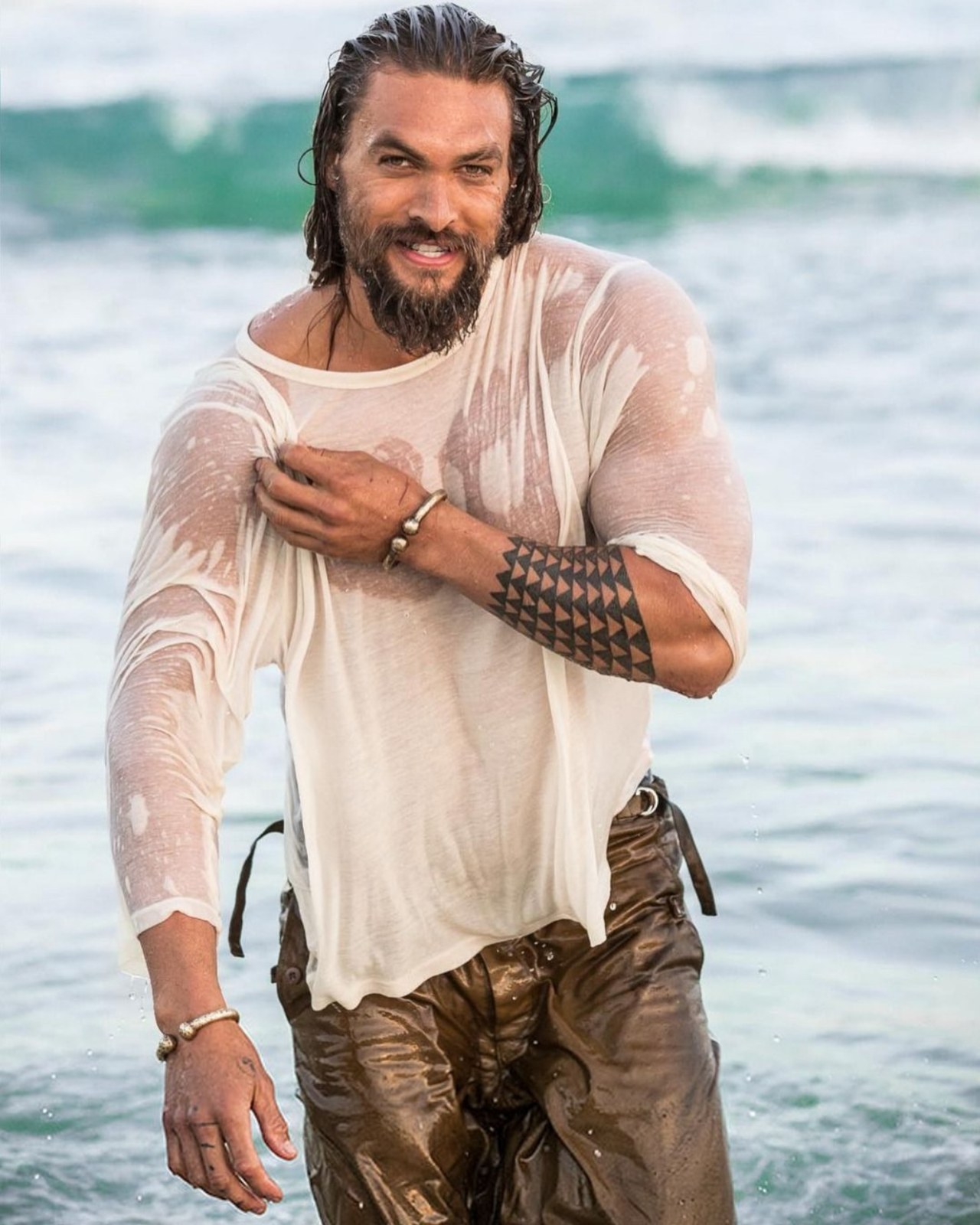 Momoa Magic Wallpaper
