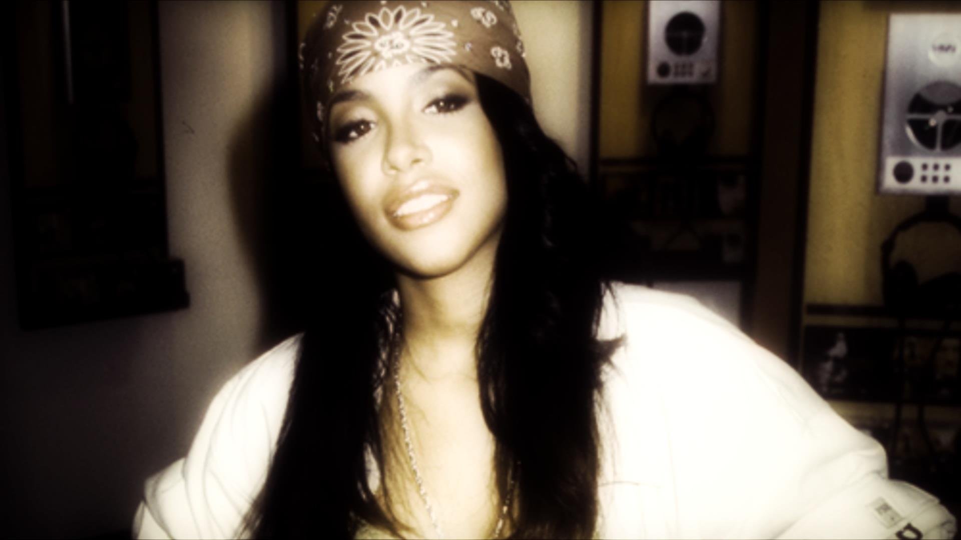 Aaliyah Wallpaper HD