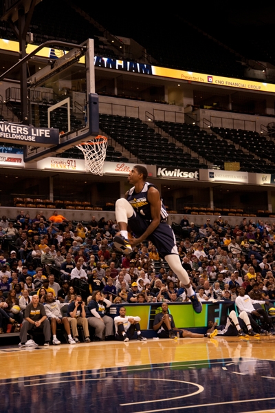 Paul George 360 Dunk Wallpaper Paul george does the vince 400x600