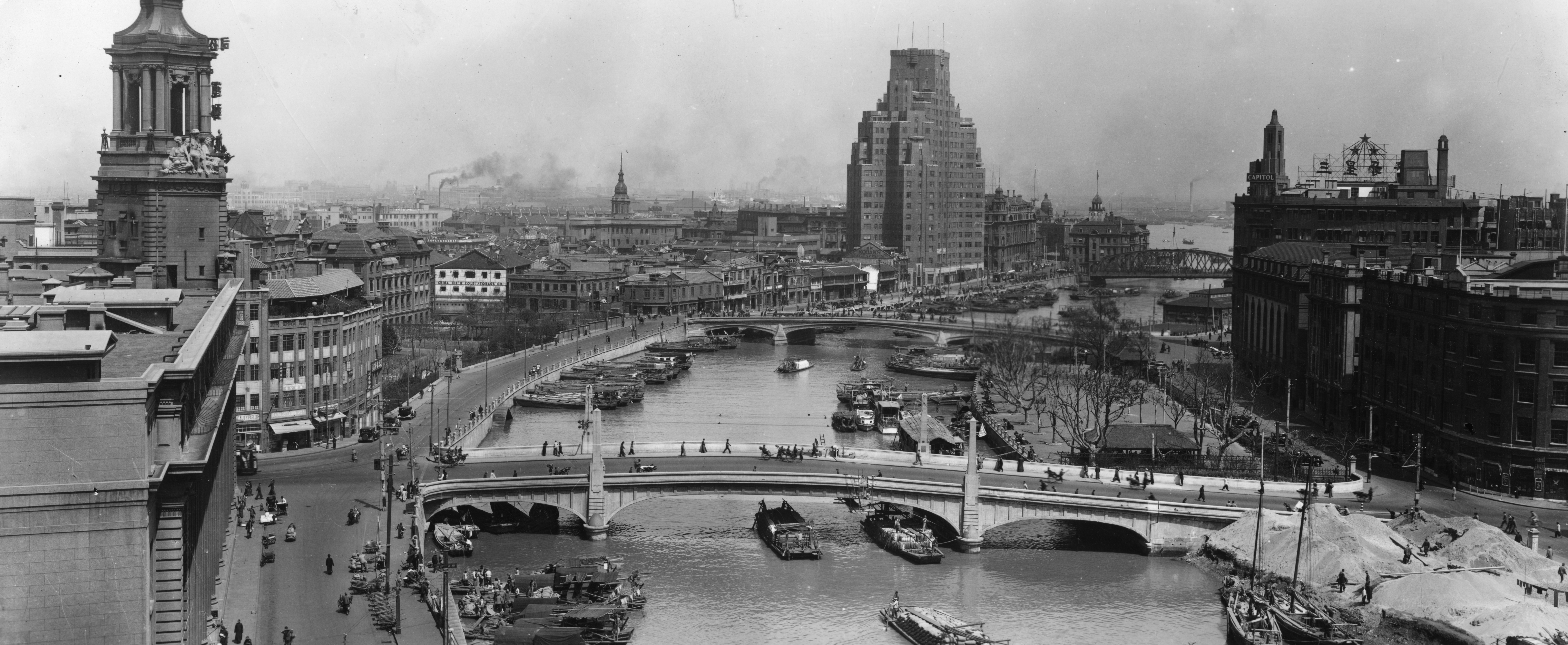 Shanghai 1930s The River Embankment Wallpaper
