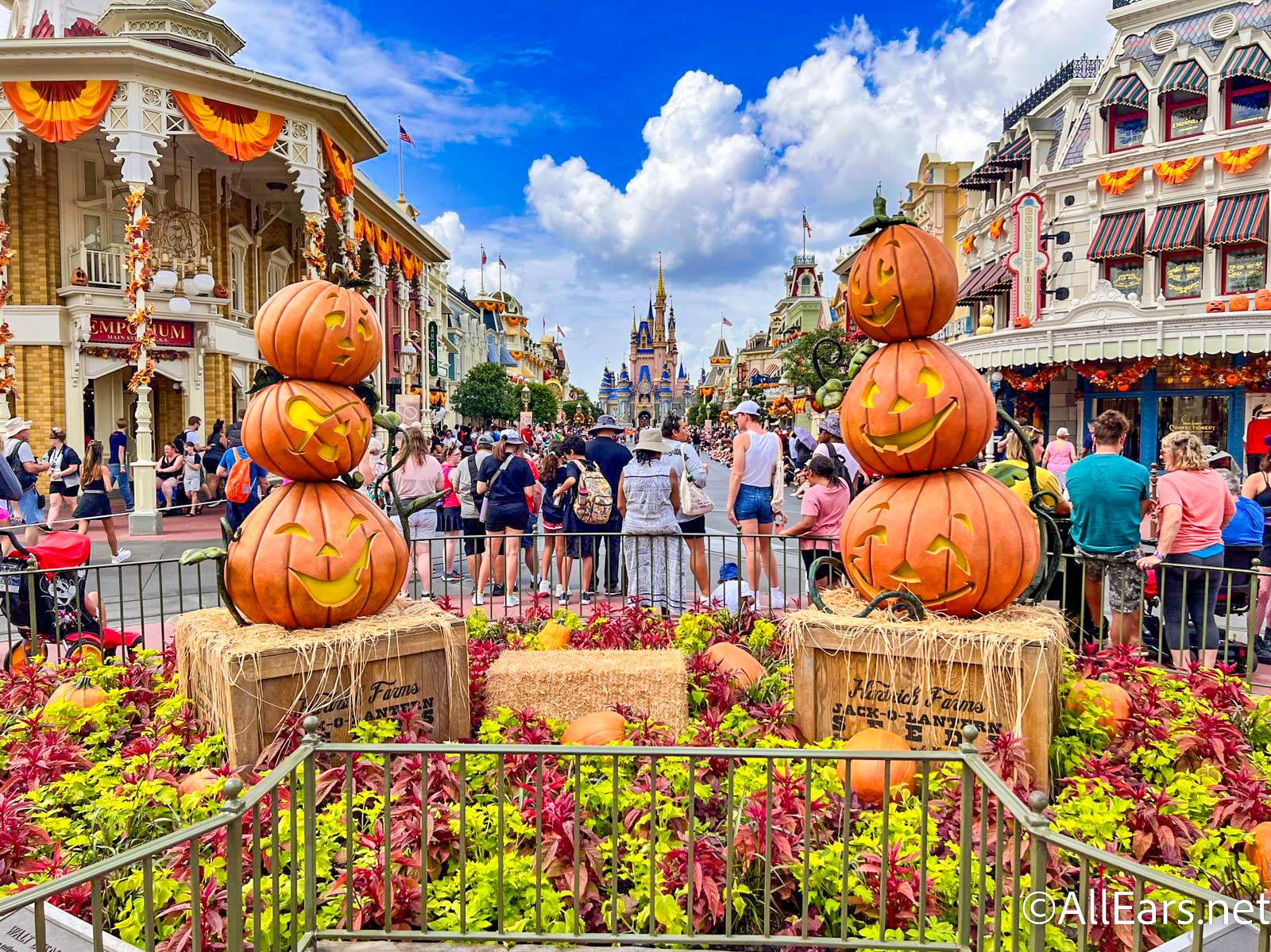 Photos See The Spooky Ride Overlays At Mickey S Not So Scary