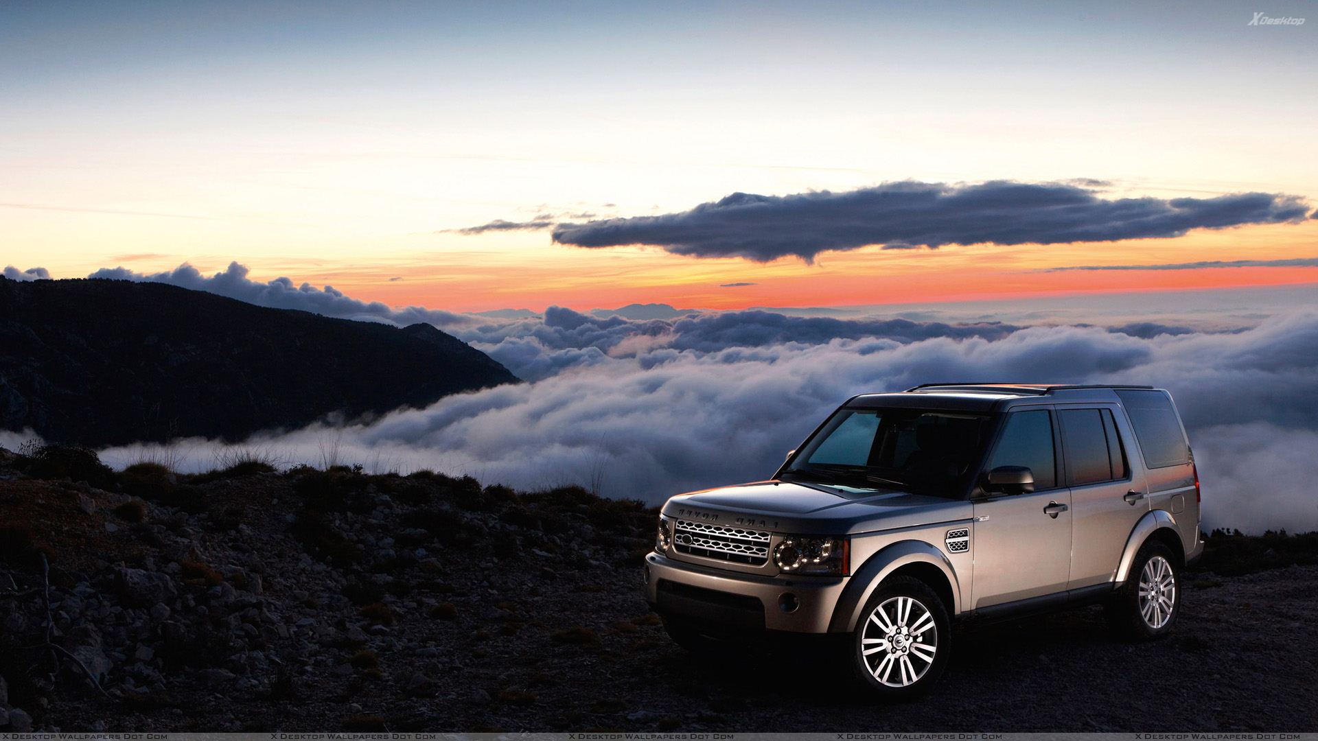 Land Rover Discovery Wallpaper