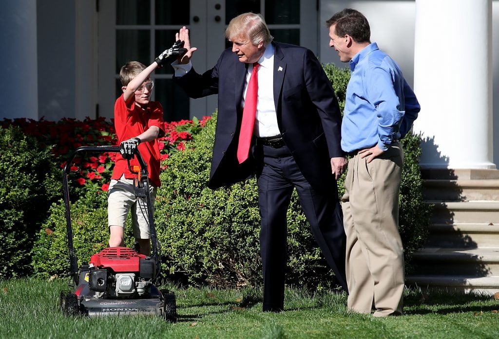 Donald Trump let an 11 year old mow the White House lawn