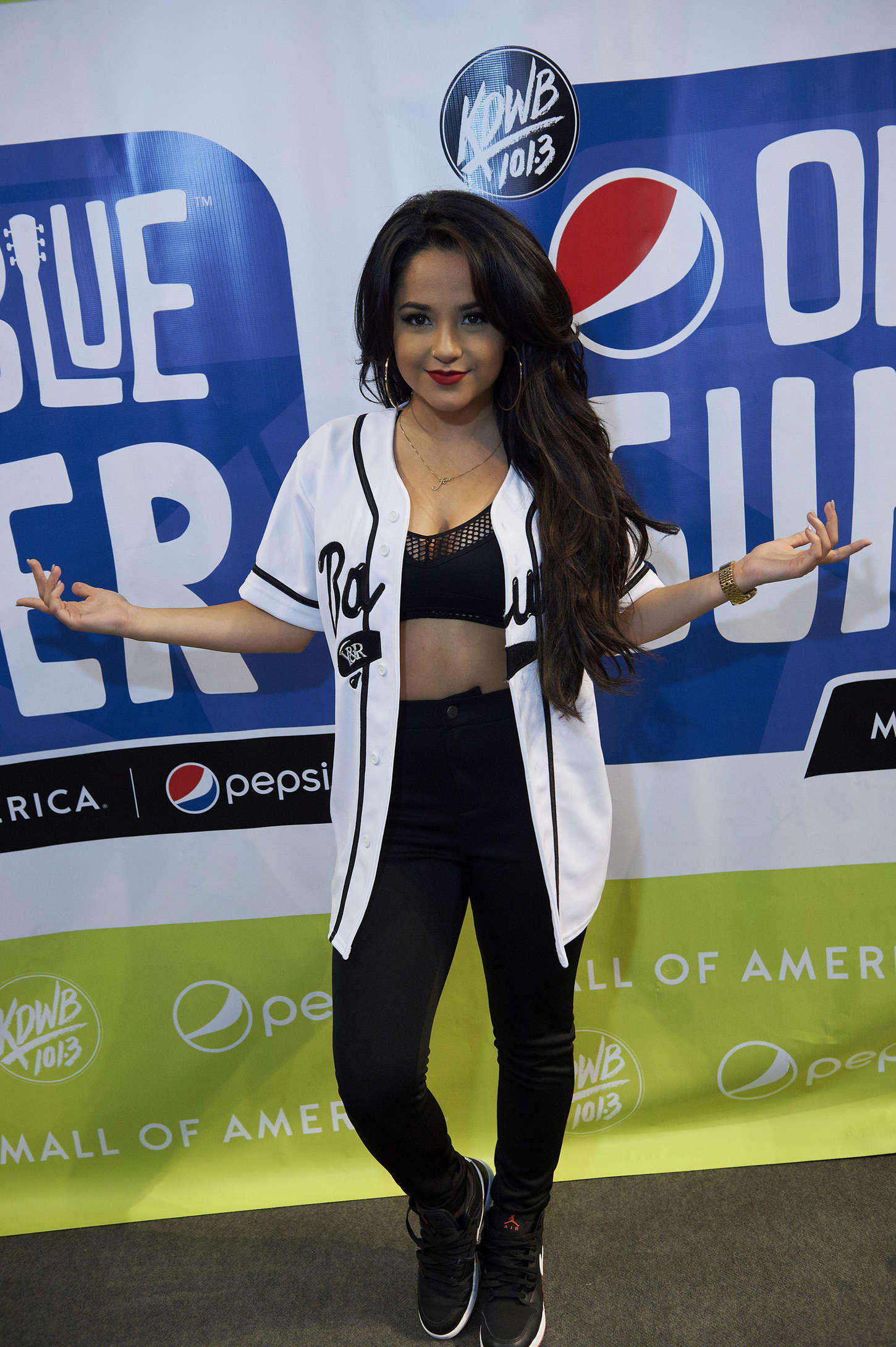 Becky G Mall Of America In Bloomington