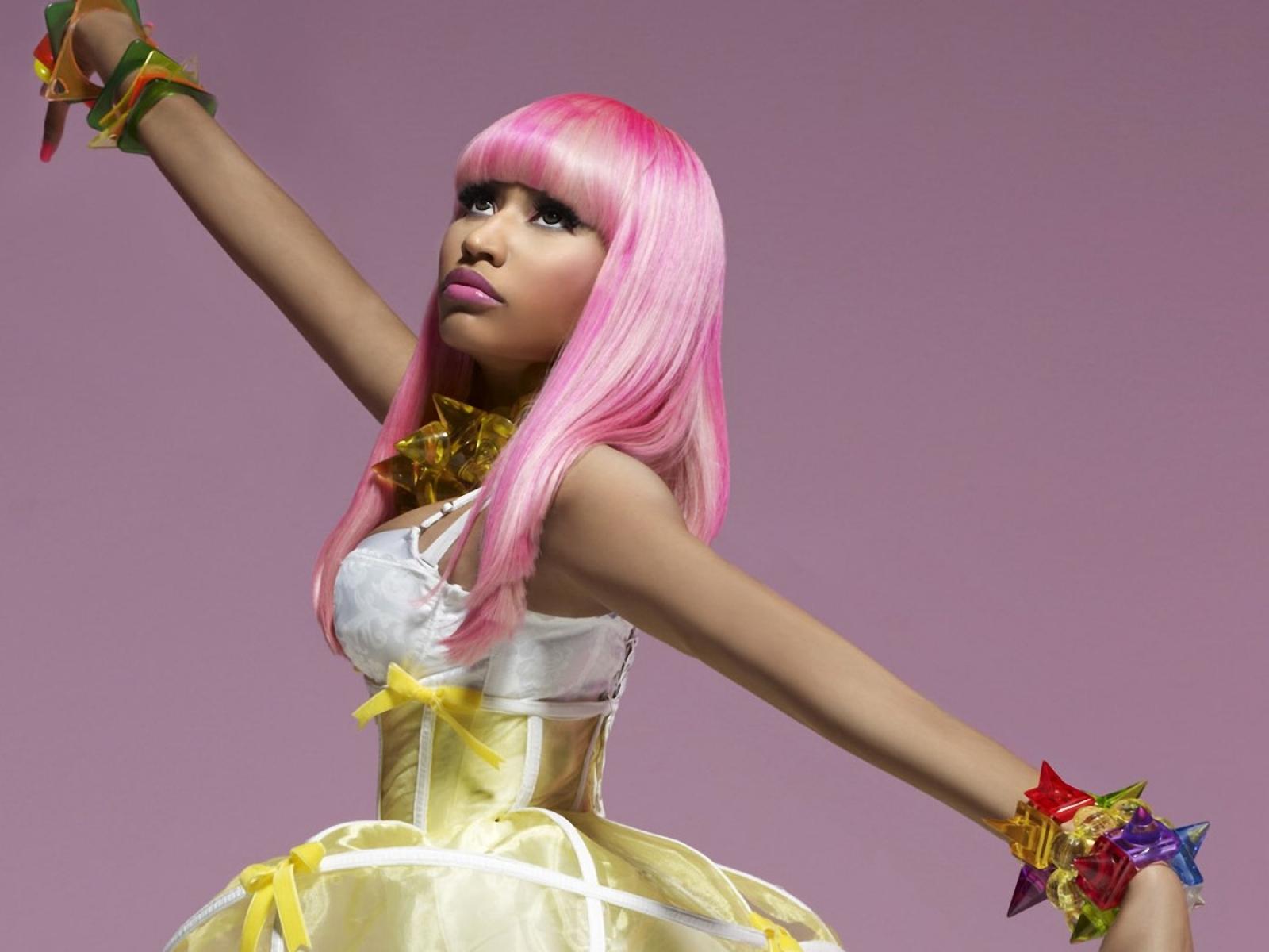 Nicki Minaj Dancing Wallpaper Stock Photos