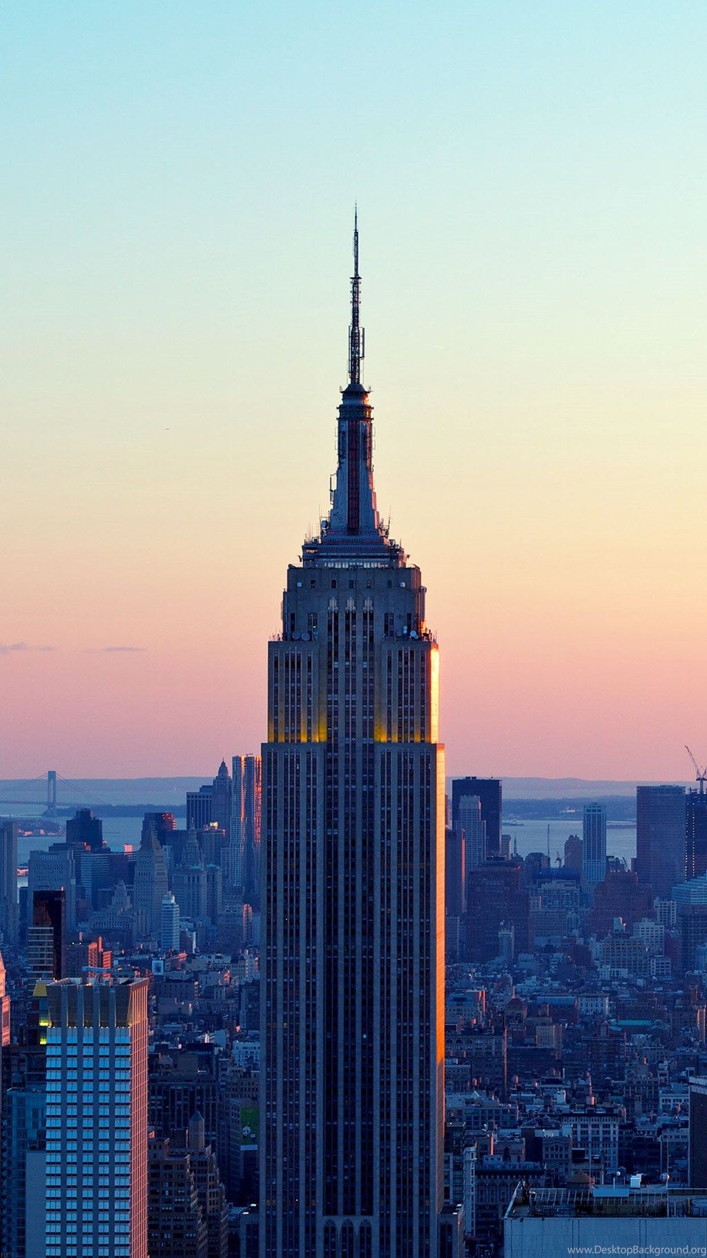 New York Skyline iPhone Wallpaper Top