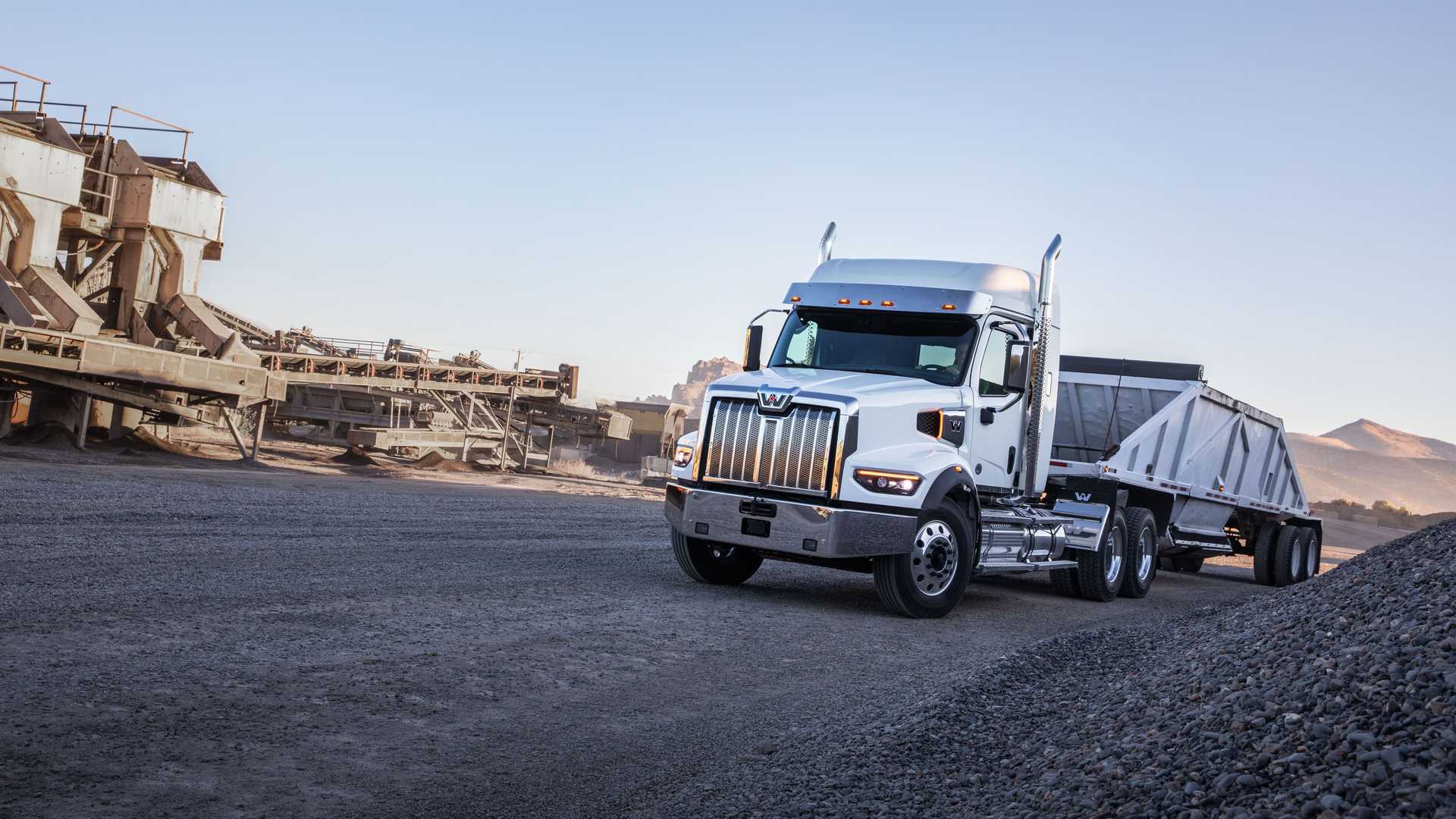Western Star 49x Revealed As Daimler S New Workhorse Vocational Truck