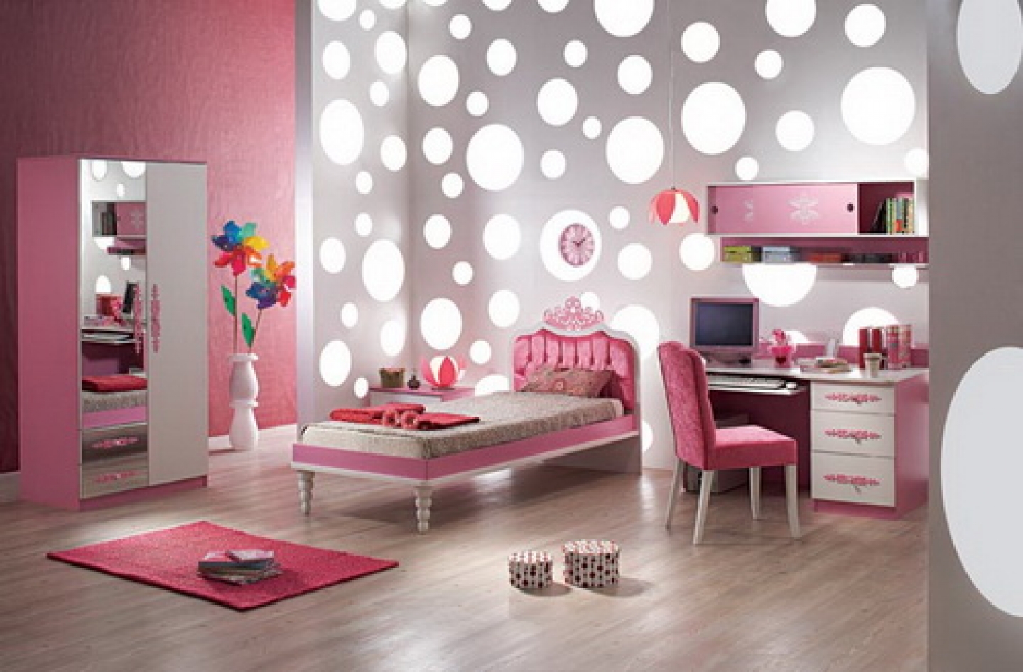 50 Wallpaper For Girls Bedrooms On Wallpapersafari