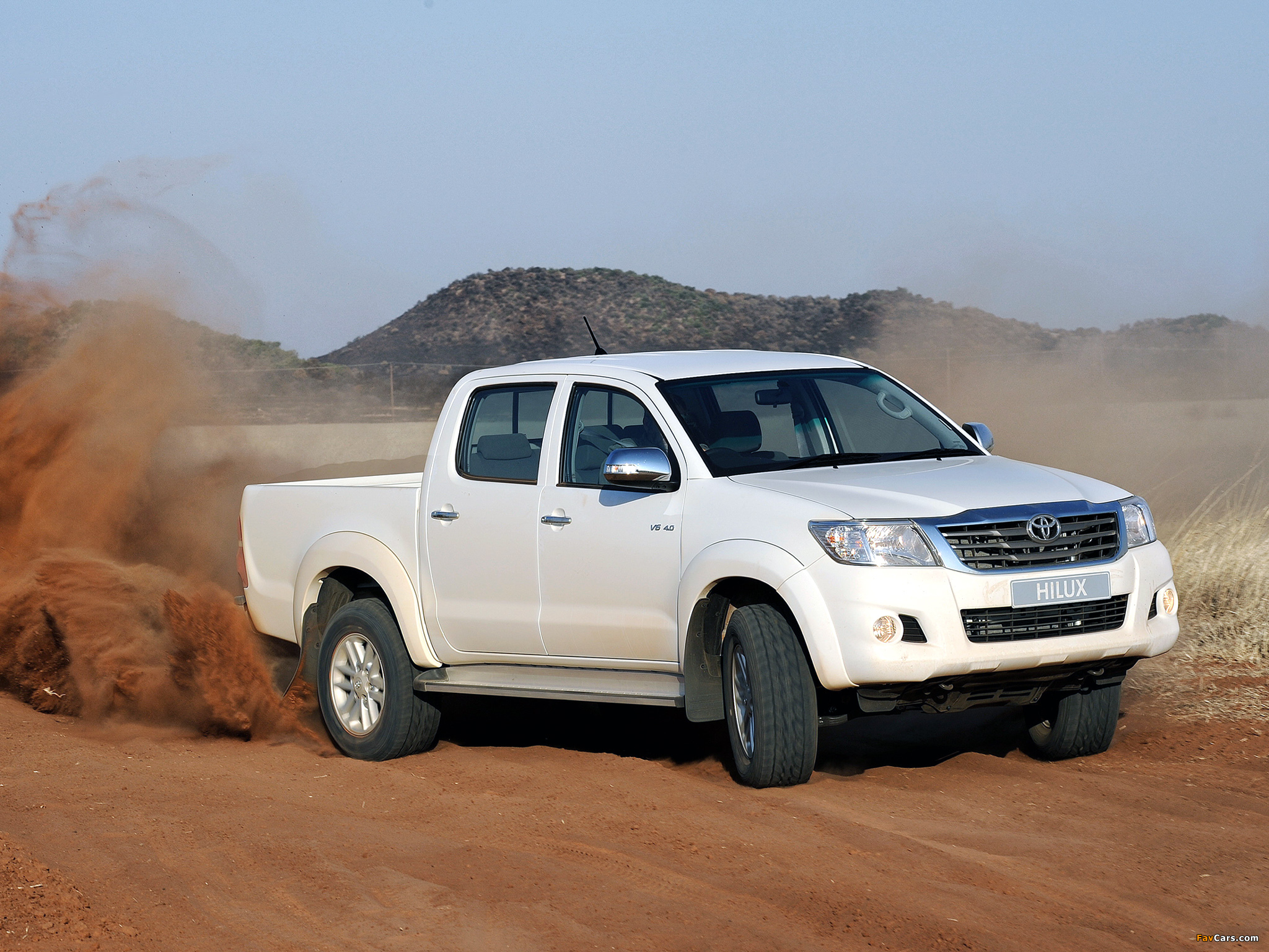 Wallpapers of Toyota Hilux Double Cab ZA spec 2011 2048x1536