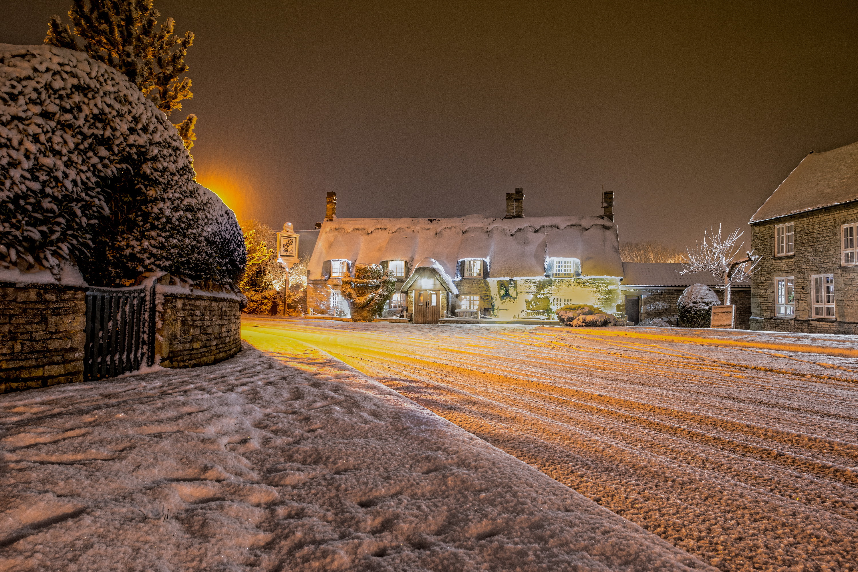 English Village after Snowstorm HD Wallpaper Background Image