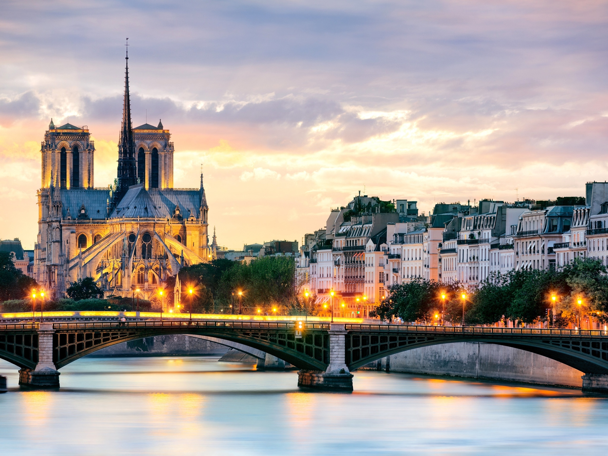 Notre Dame Paris 4k Ultra HD Wallpaper