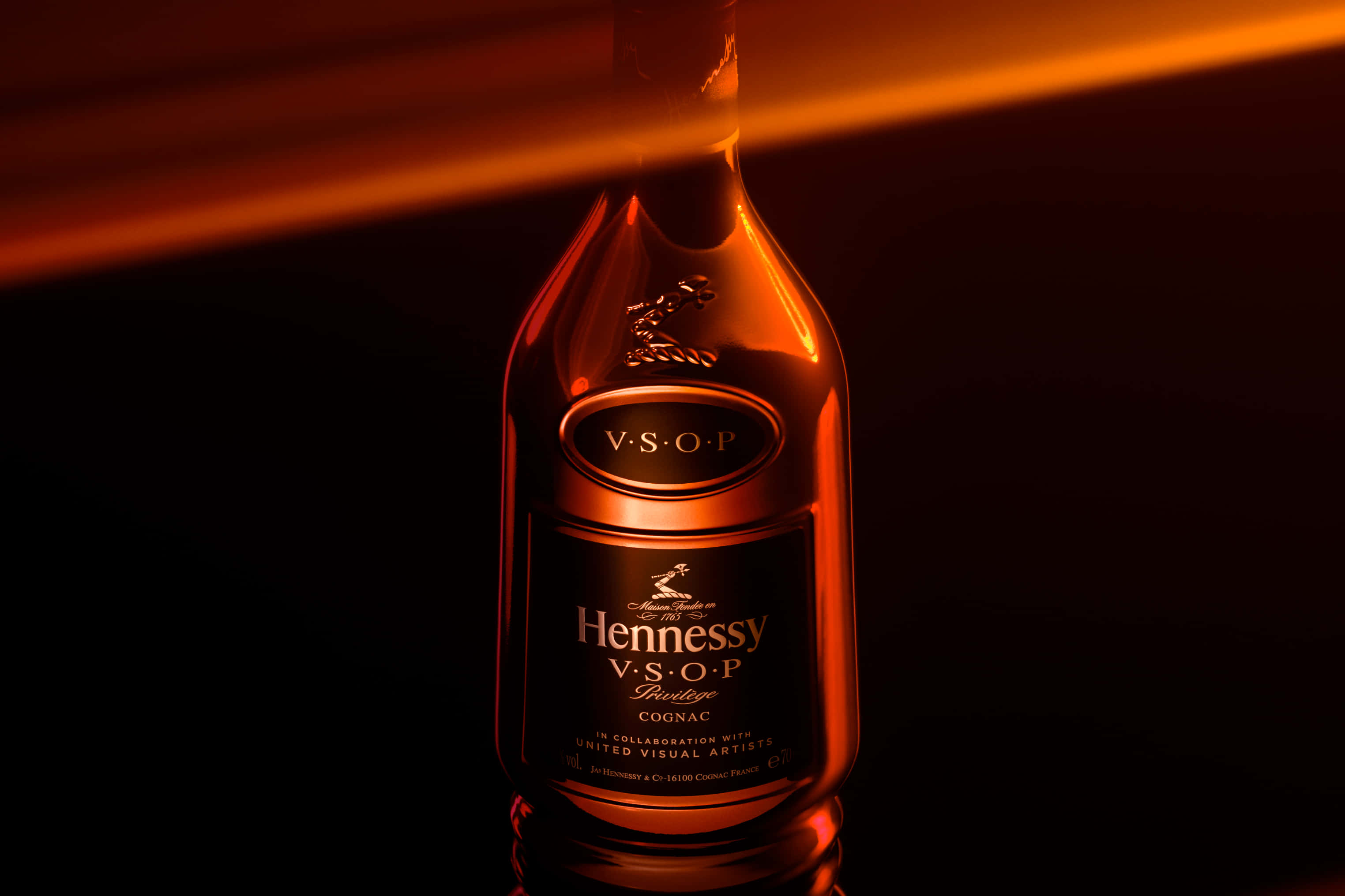 Hennessy V5t0l595j9e6yzwd Wallpaper
