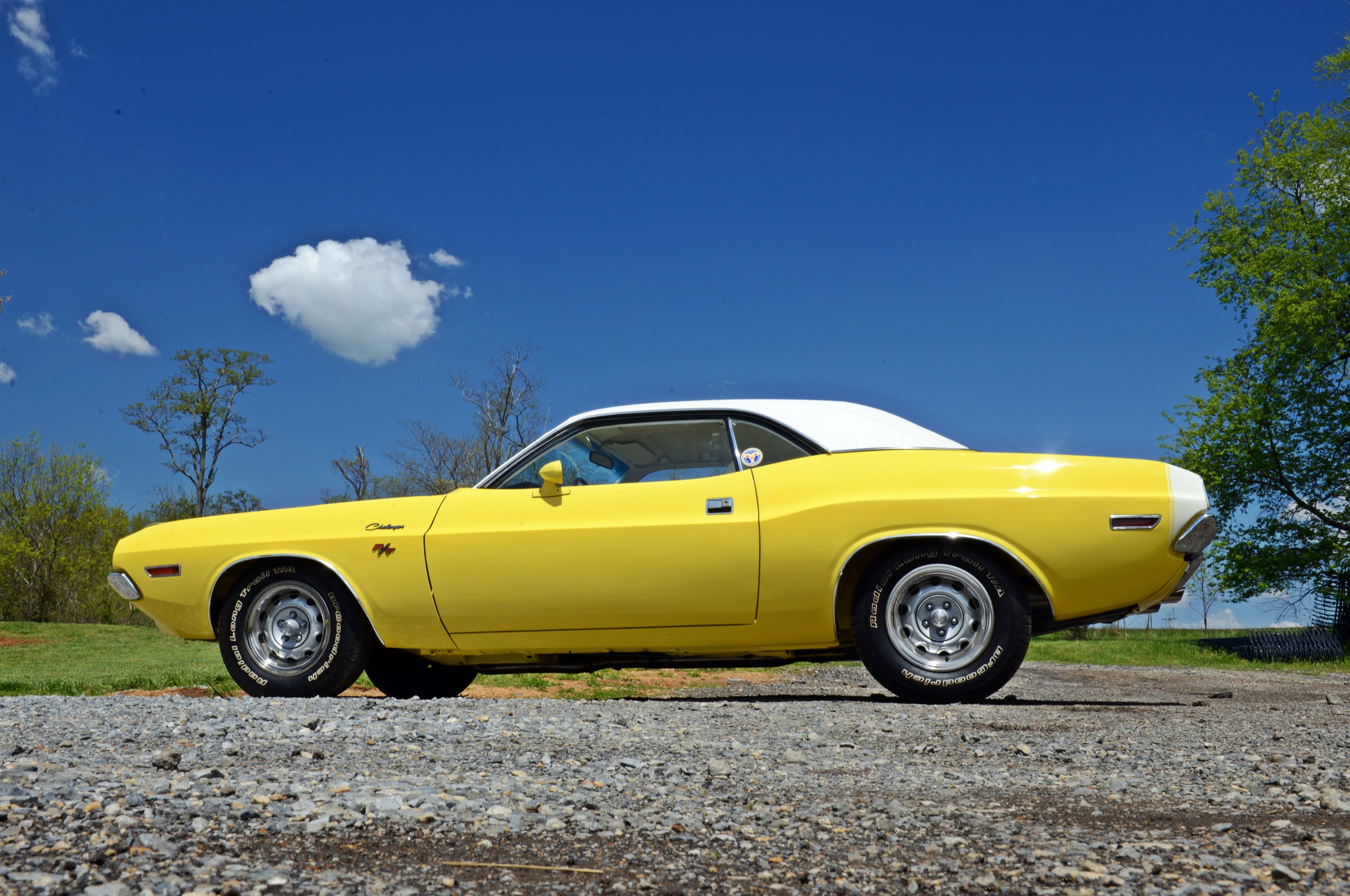 Dodge Challenger Rt Muscle Classic Old Original Yellow Usa