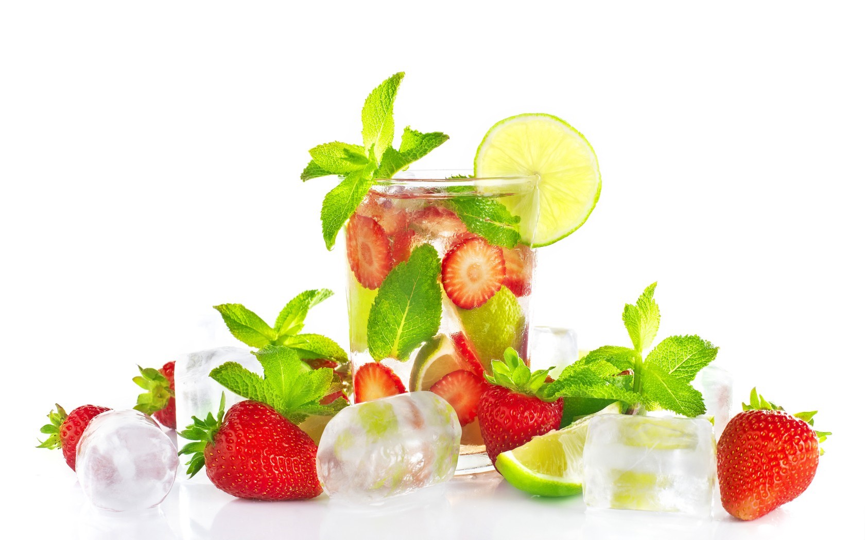 Strawberry Puter Desktop Image HD Wallpaper