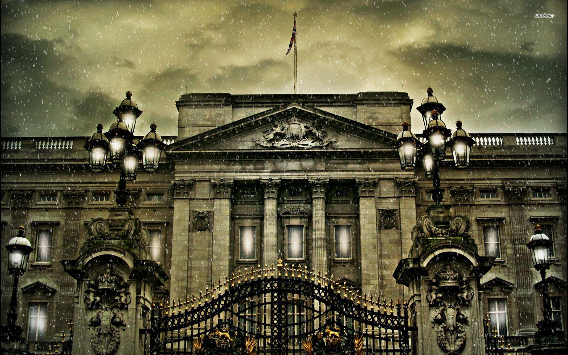 Buckingham Palace In The Snow Wallpaper World