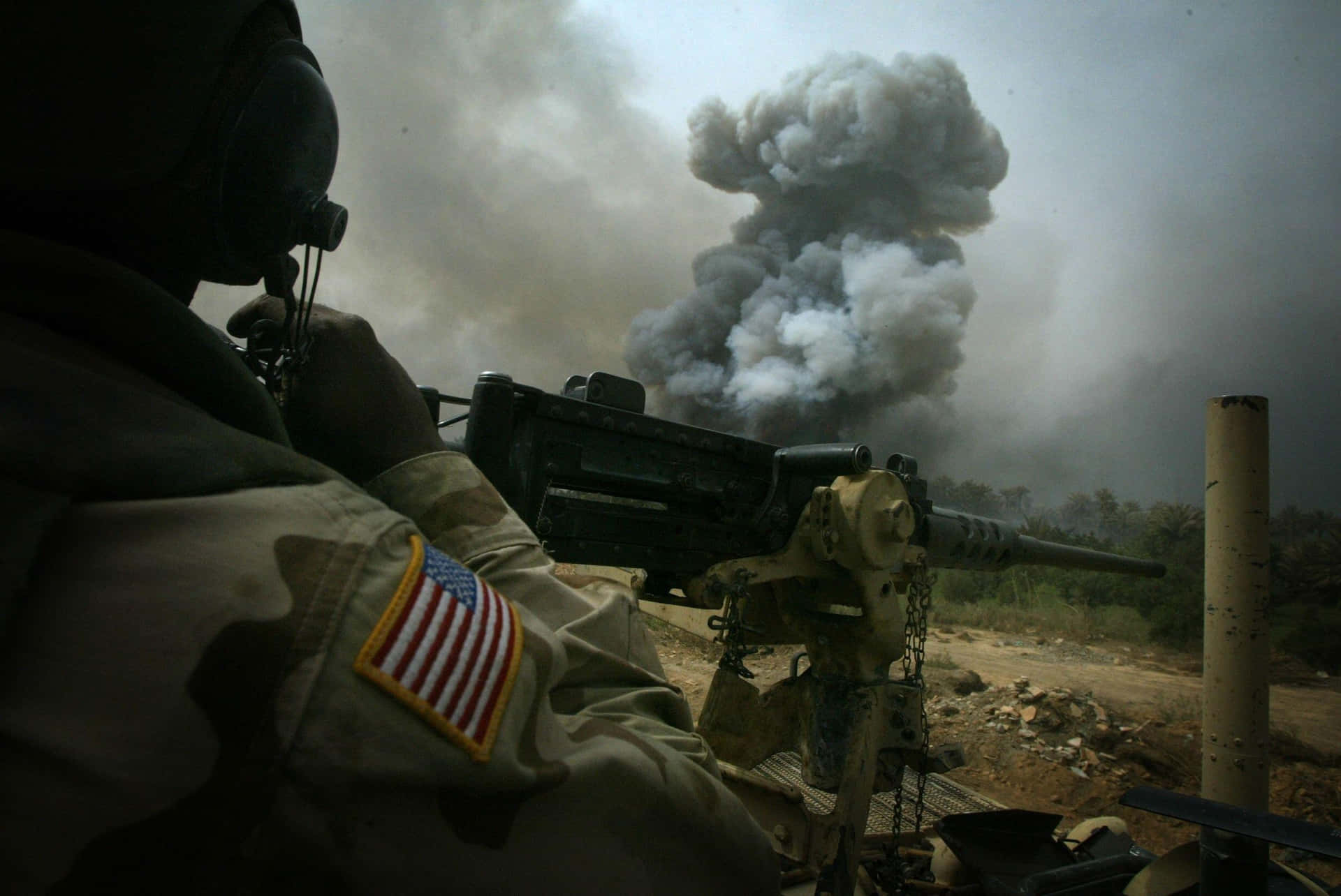 American Military Strength And Courage Wallpaper